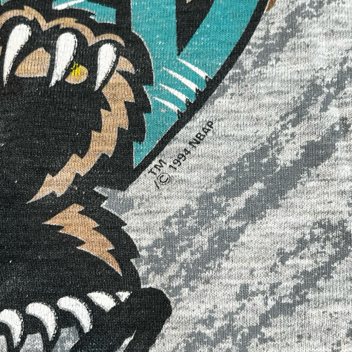 Vintage 1994 NBA Vancouver Grizzlies T-Shirt