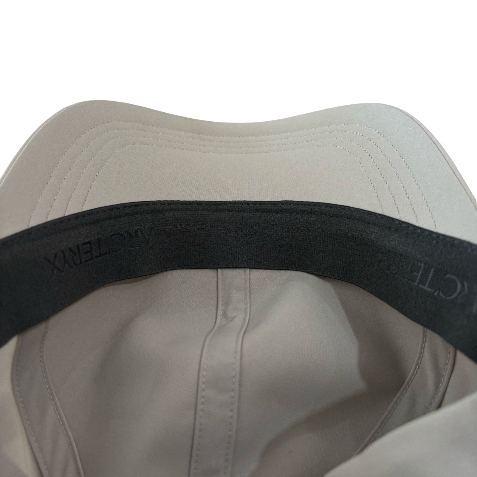 Arc’teryx Small Bird Cap Beige