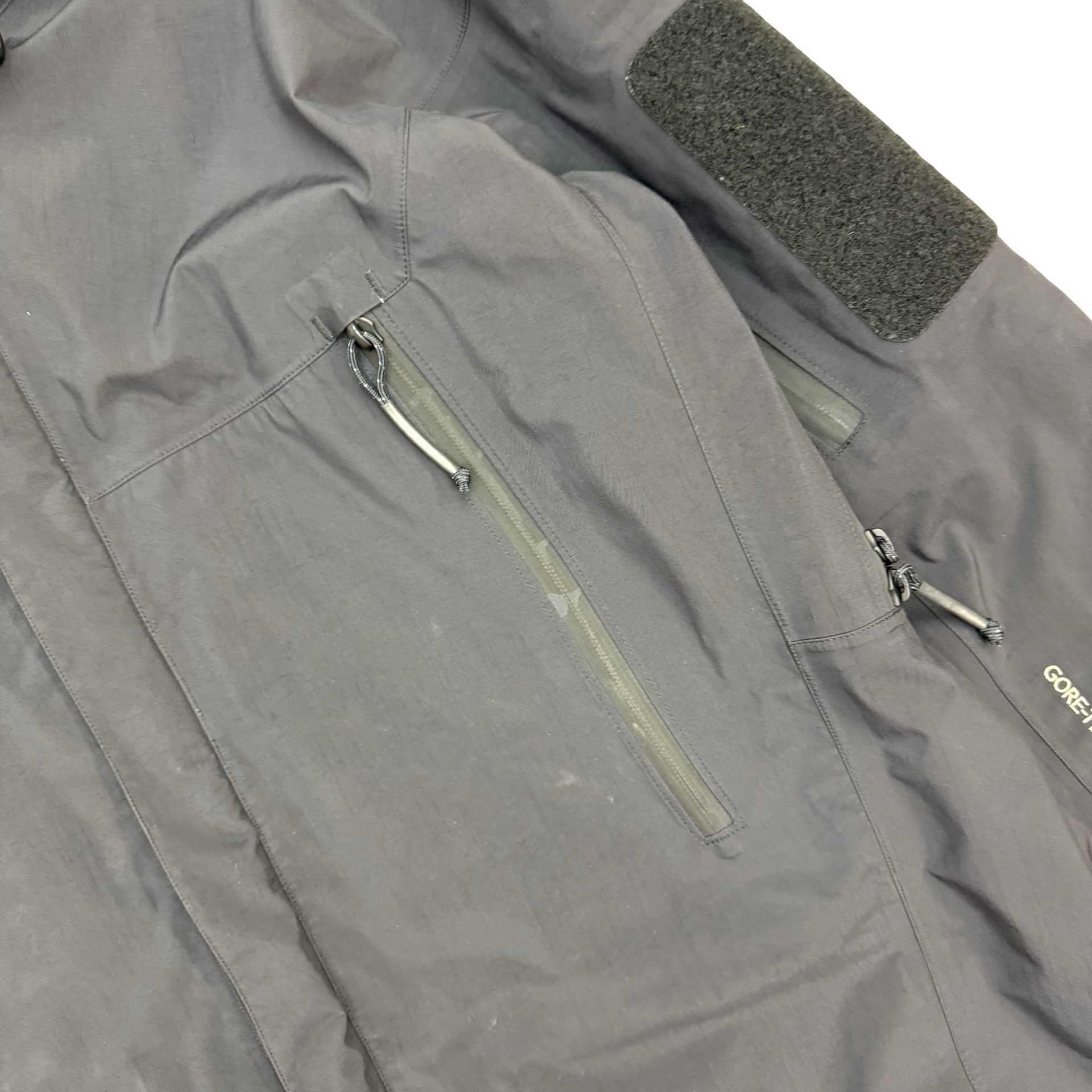 Arc’teryx Leaf Alpha SV Gen 1 Black (2004)