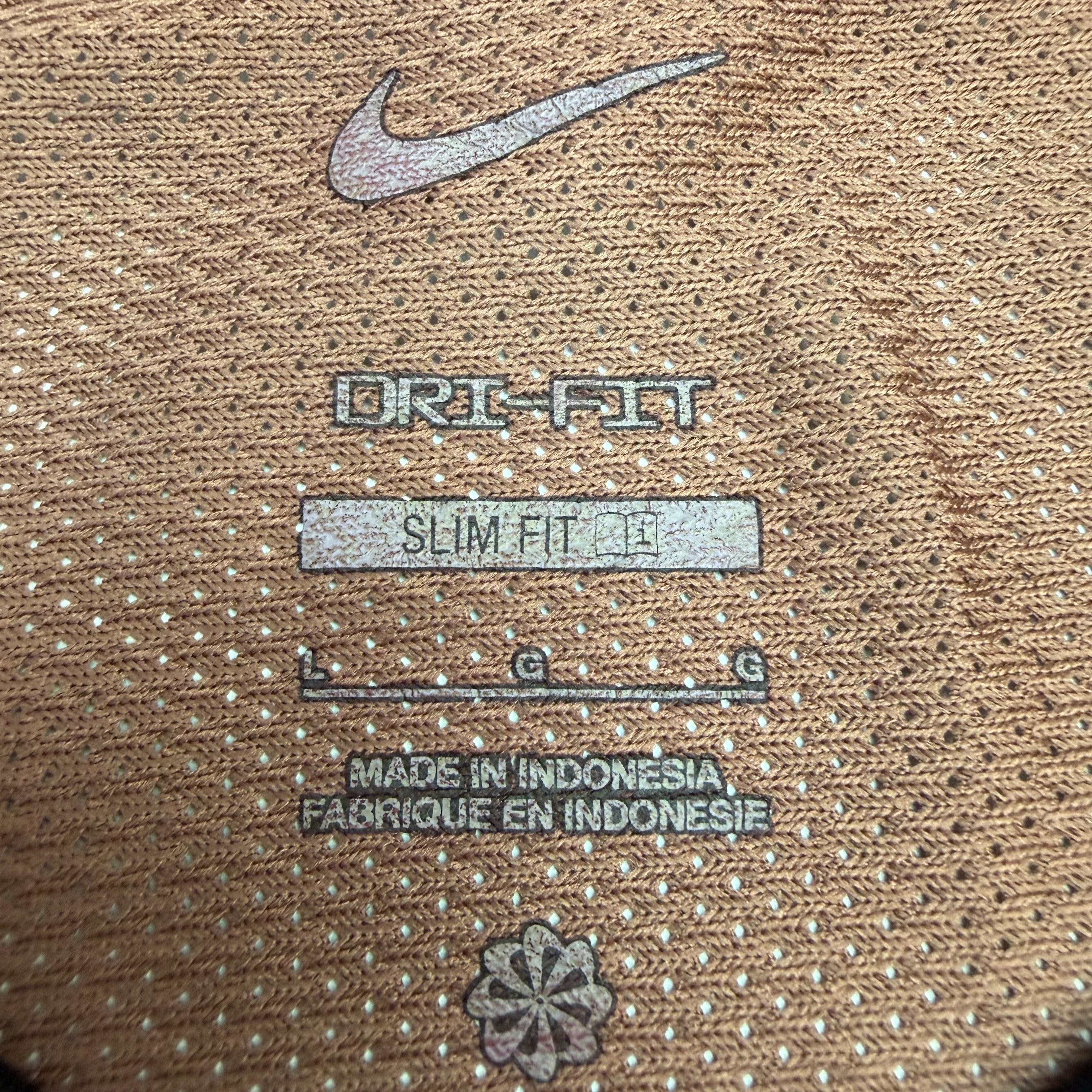 Nike X Travis Scott Maximus United CF Complexcon Exclusive Jersey Brown
