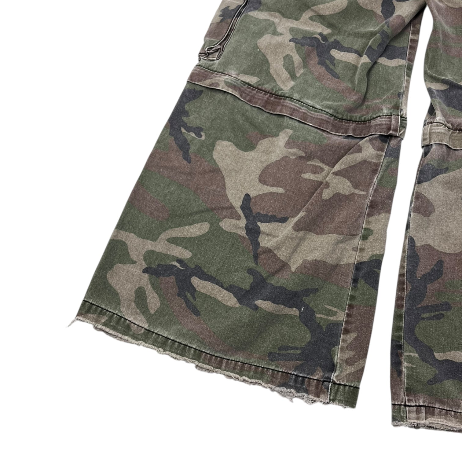 Vintage Y2K Tripp NYC Goth Rave Camo Baggy Pant