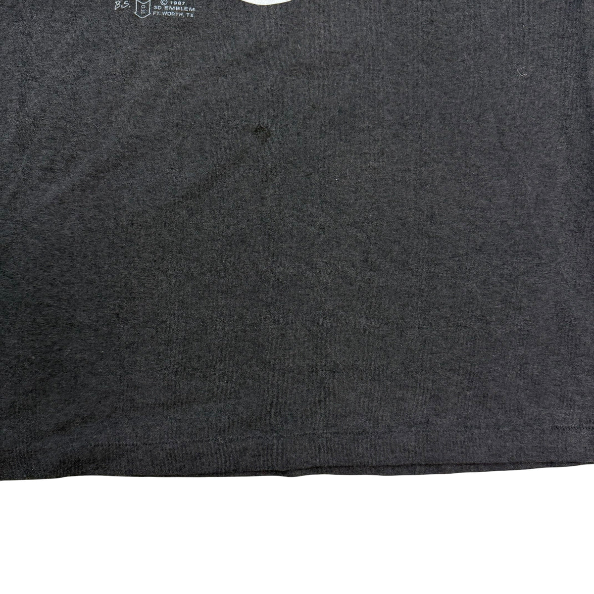 1987 Harley Davidson 3D Embem Harleys & Whiskey Dartmouth Tee Black