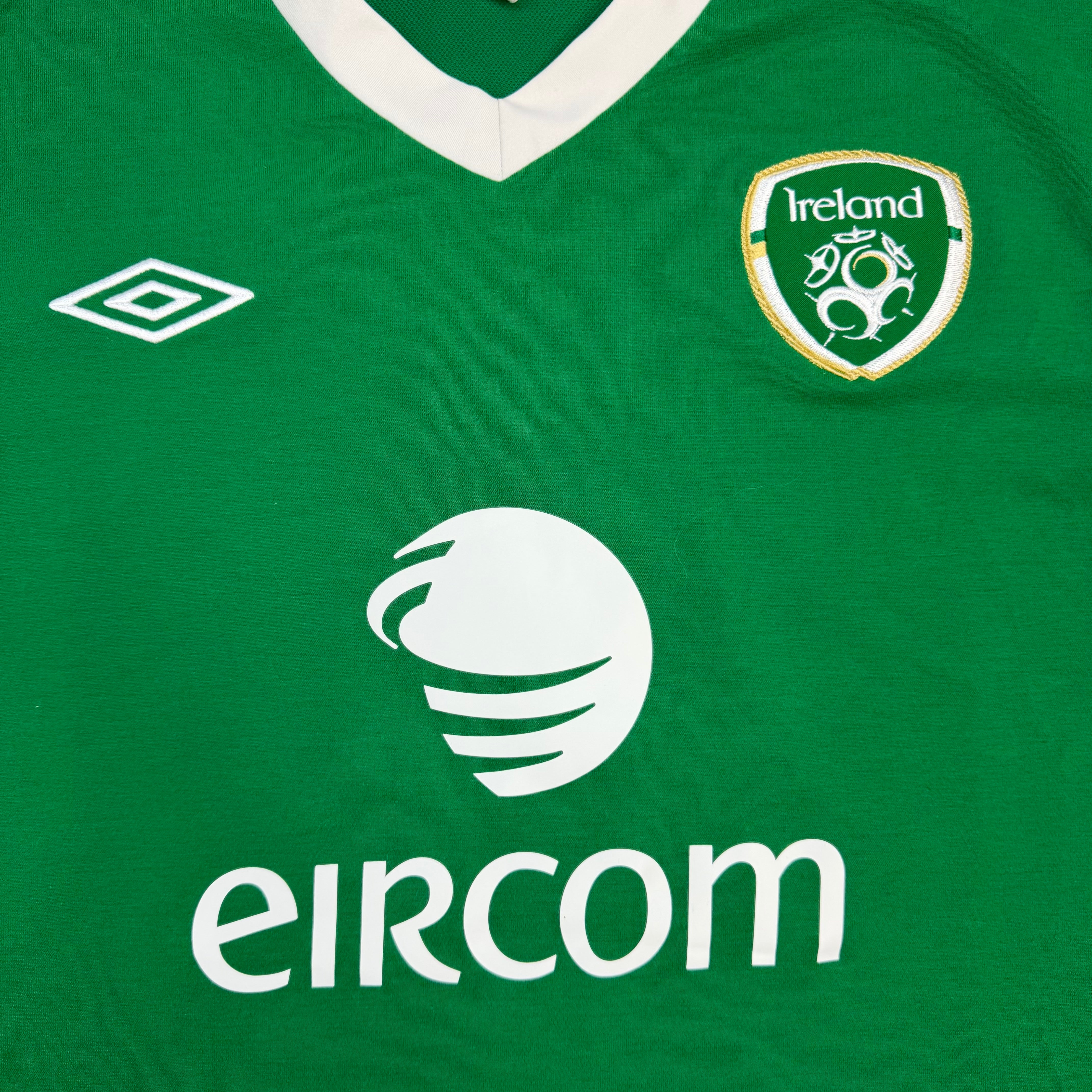 2010-11 Republic Of Ireland Home Shirt Green