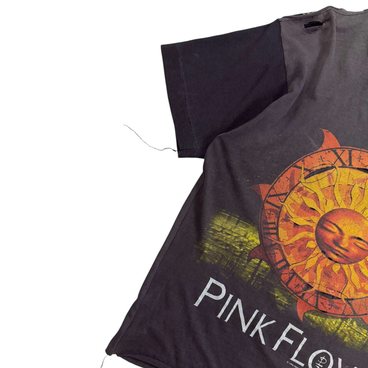 Vintage 1994 Pink Floyd “Sun Dial” North American Tour T-Shirt Faded Black