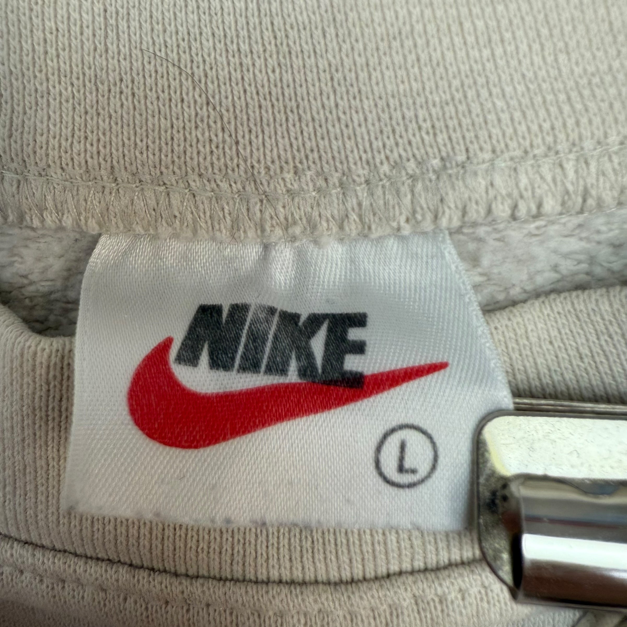 Vintage Nike Crewneck White