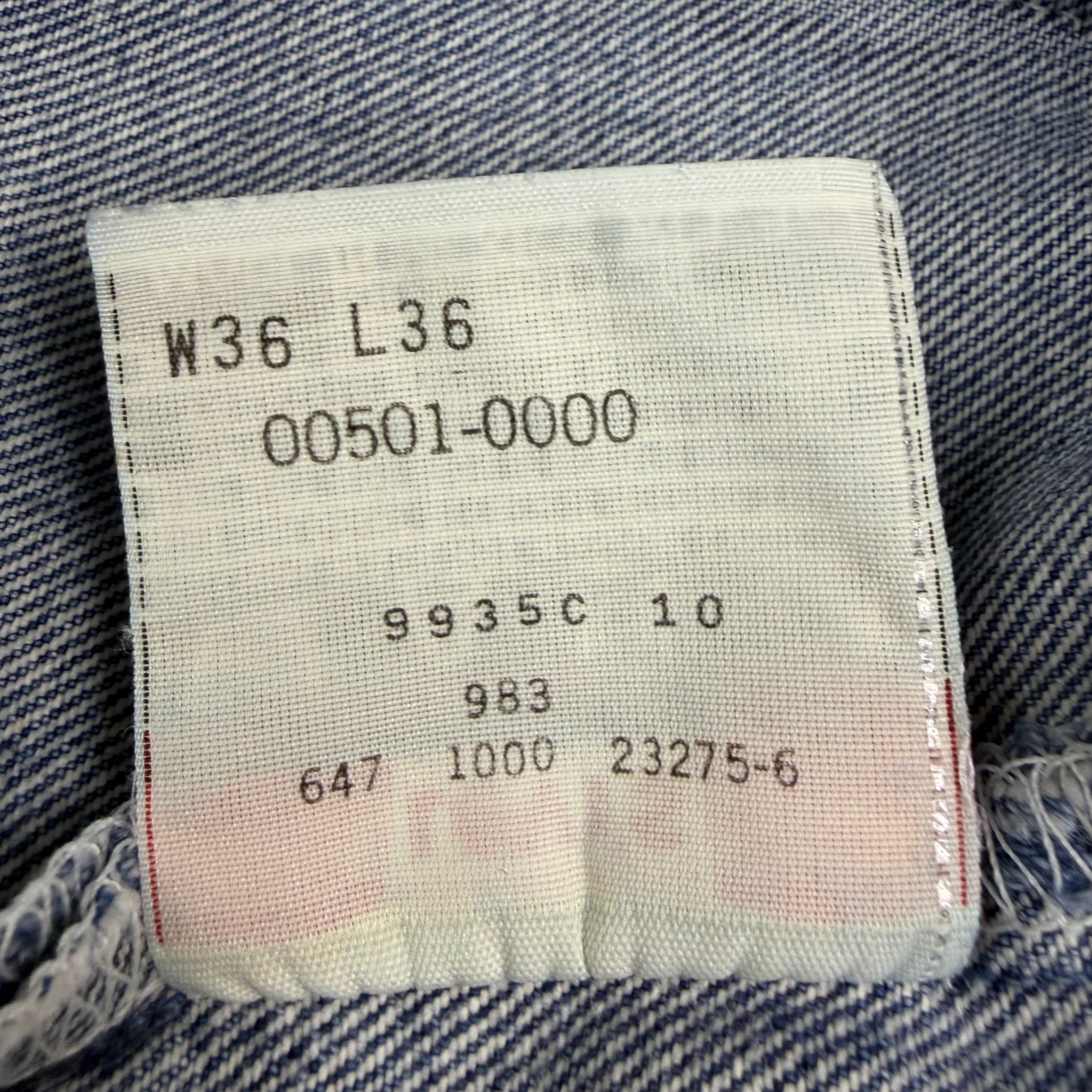 Vintage Levi’s 501 Medium Wash Denim Jeans Blue