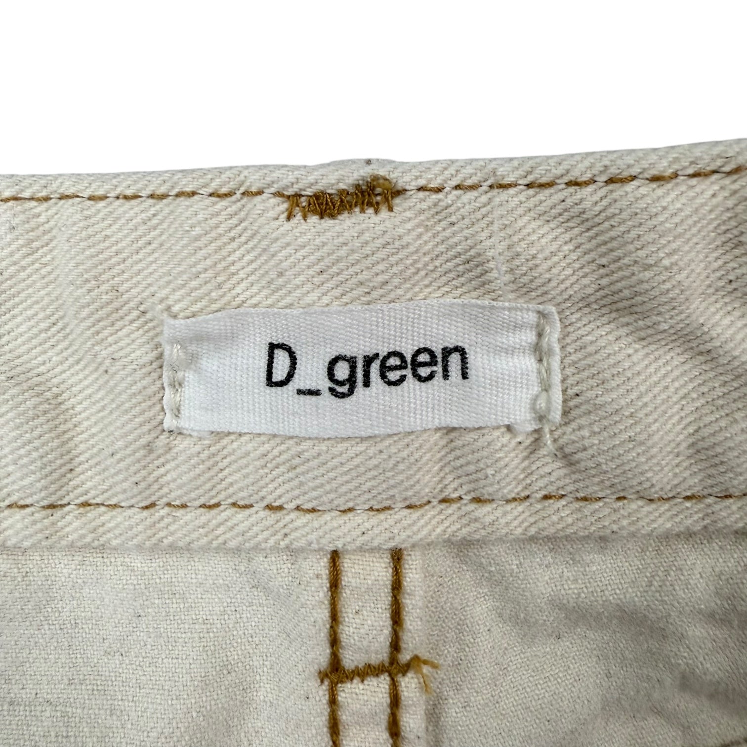 Dgreen Pleated Denim Shorts White