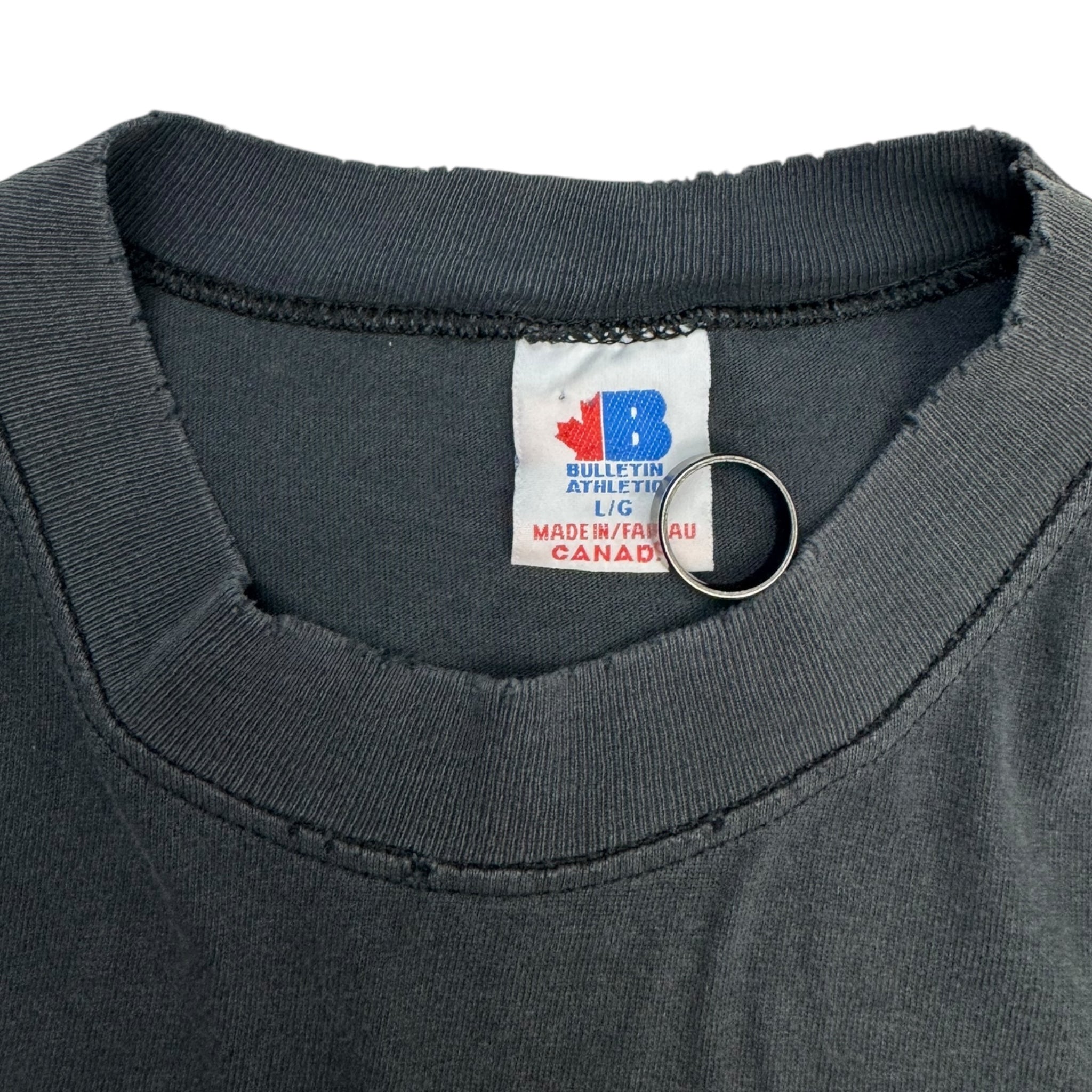 Vintage Philadelphia Flyers NHL Distressed T-Shirt