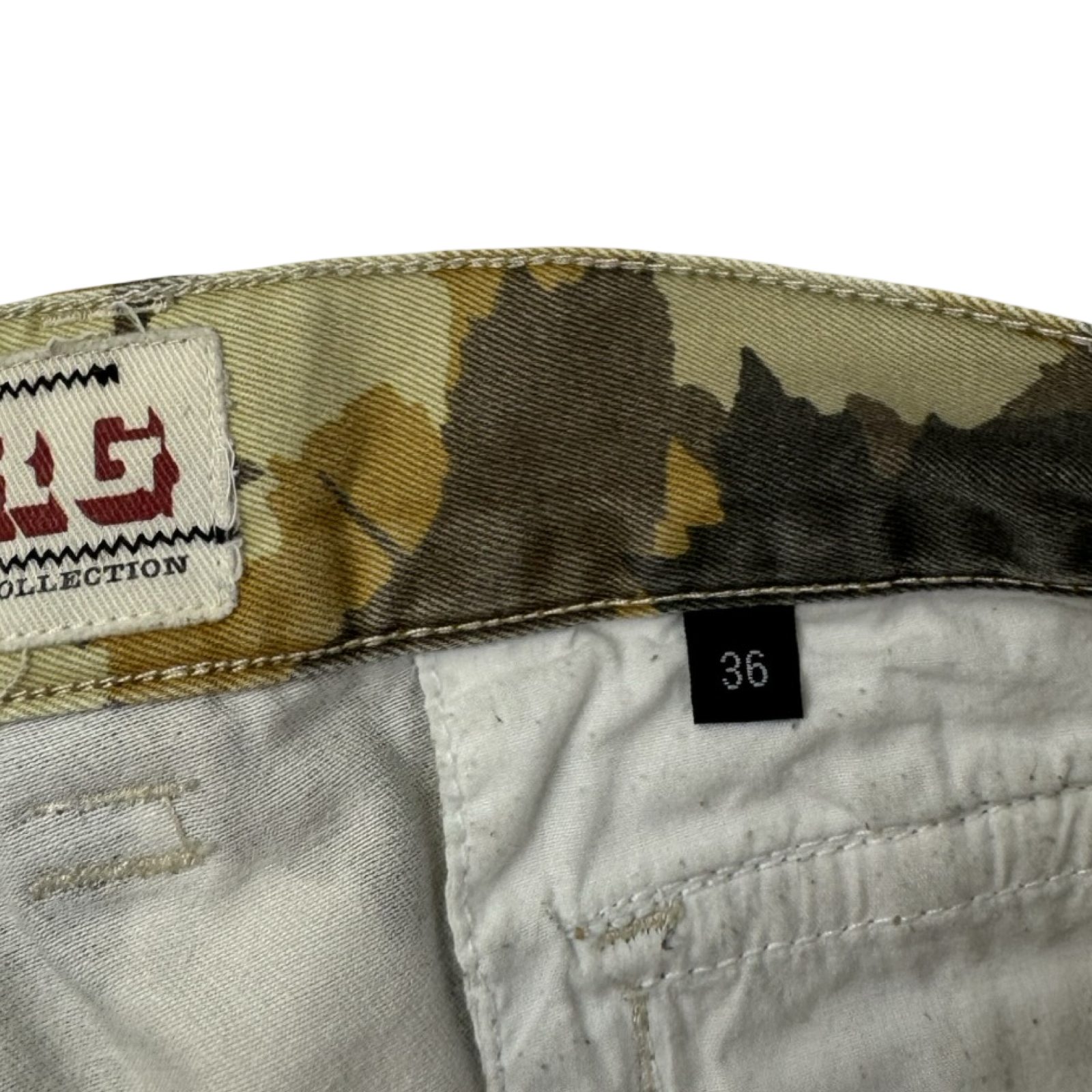 Vintage Y2K LRG Camo Cargo Shorts