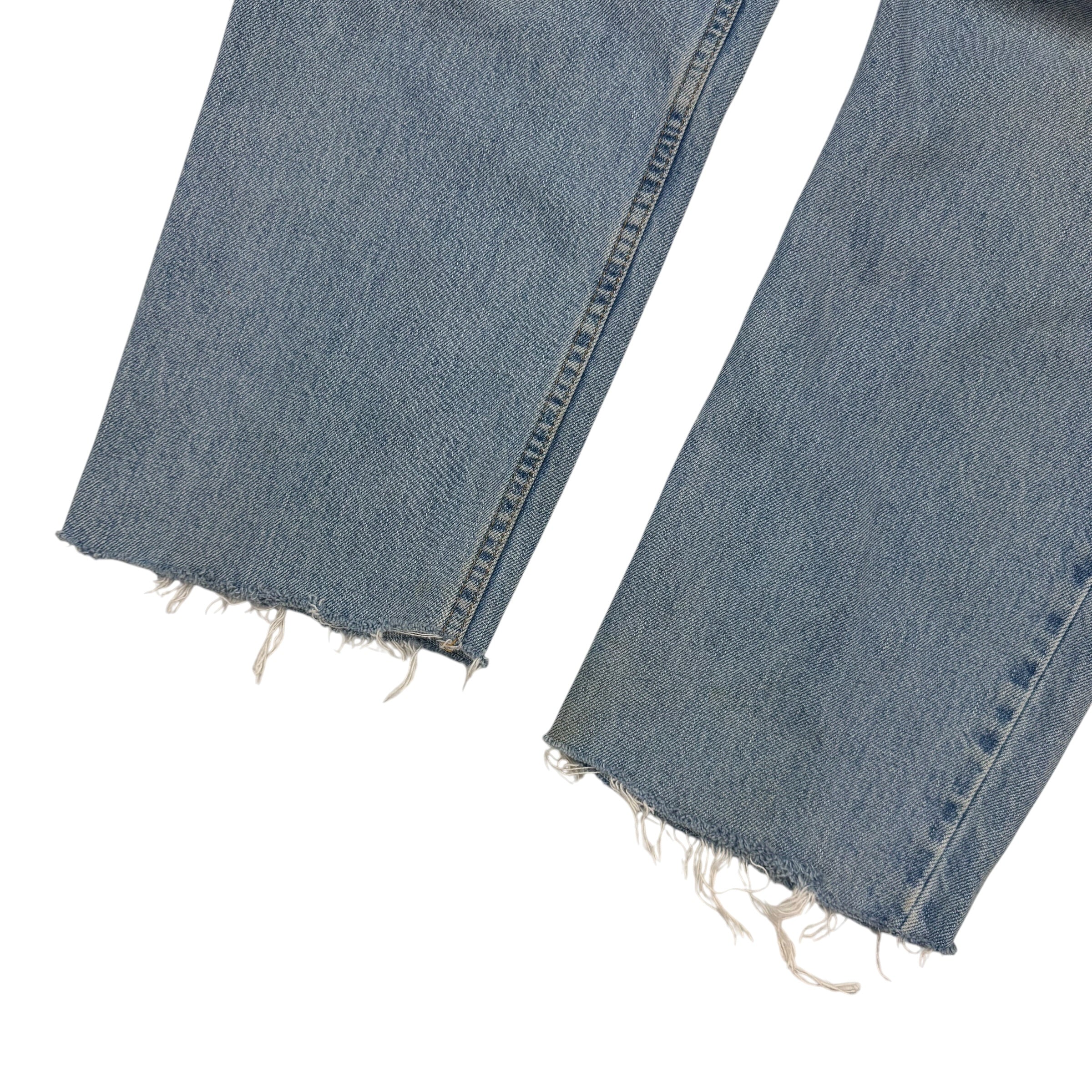Vintage Levi’s 550 Light Wash Jeans Blue