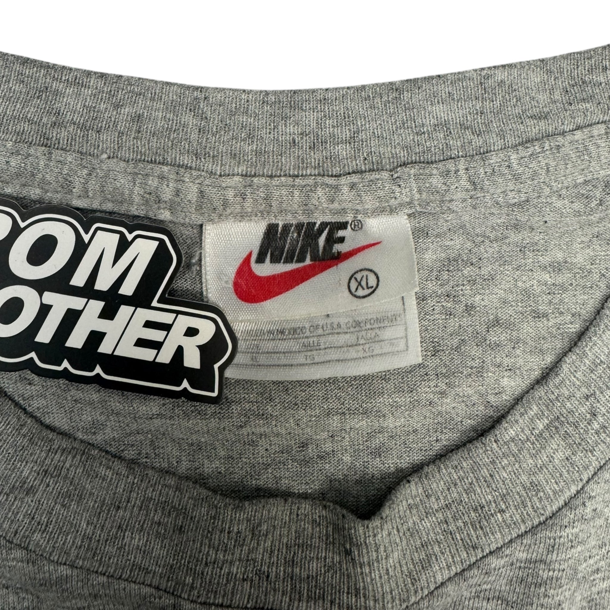 Vintage 90s Nike “Swoosh” T-Shirt Heather Grey