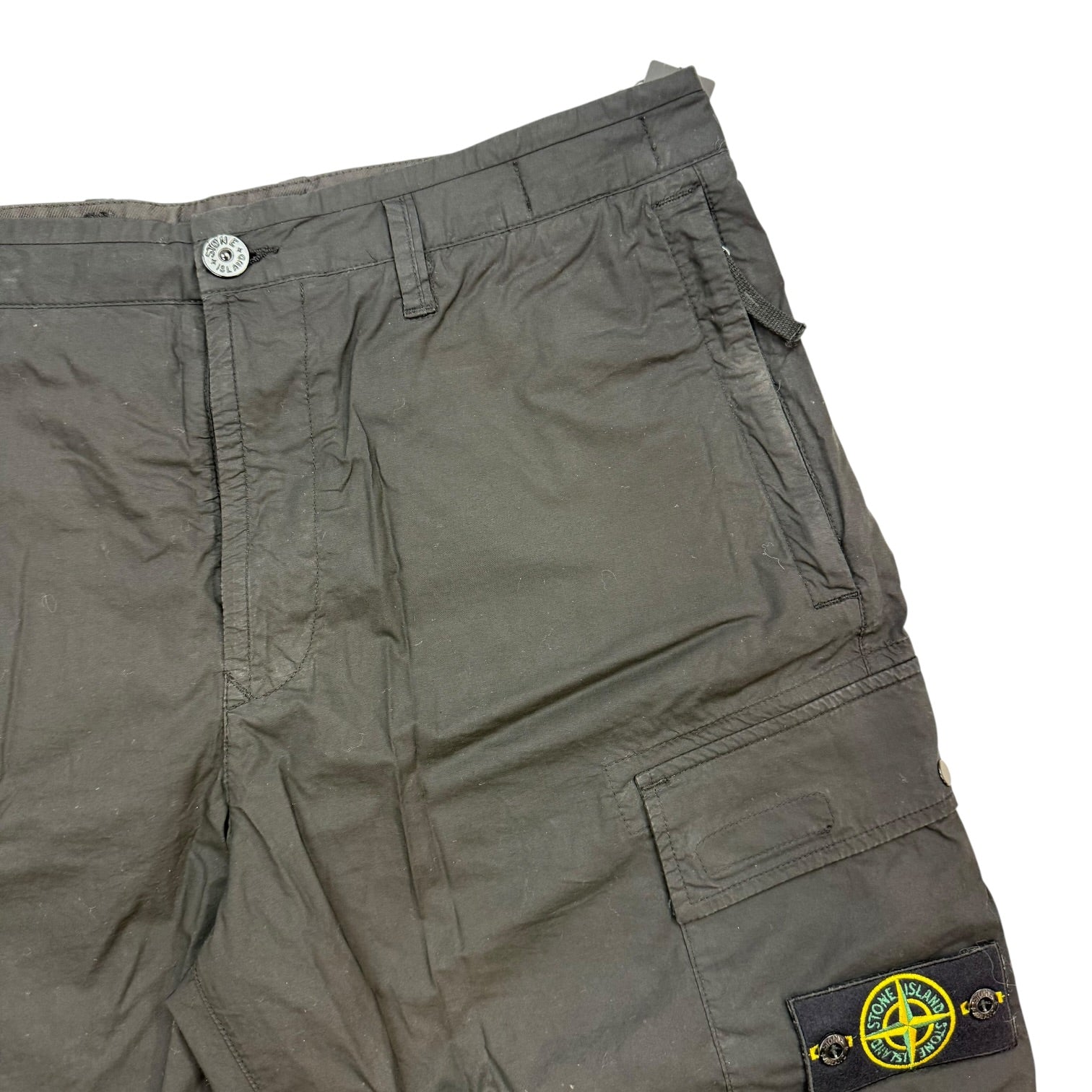 Stone Island Badge Cargo Shorts Black