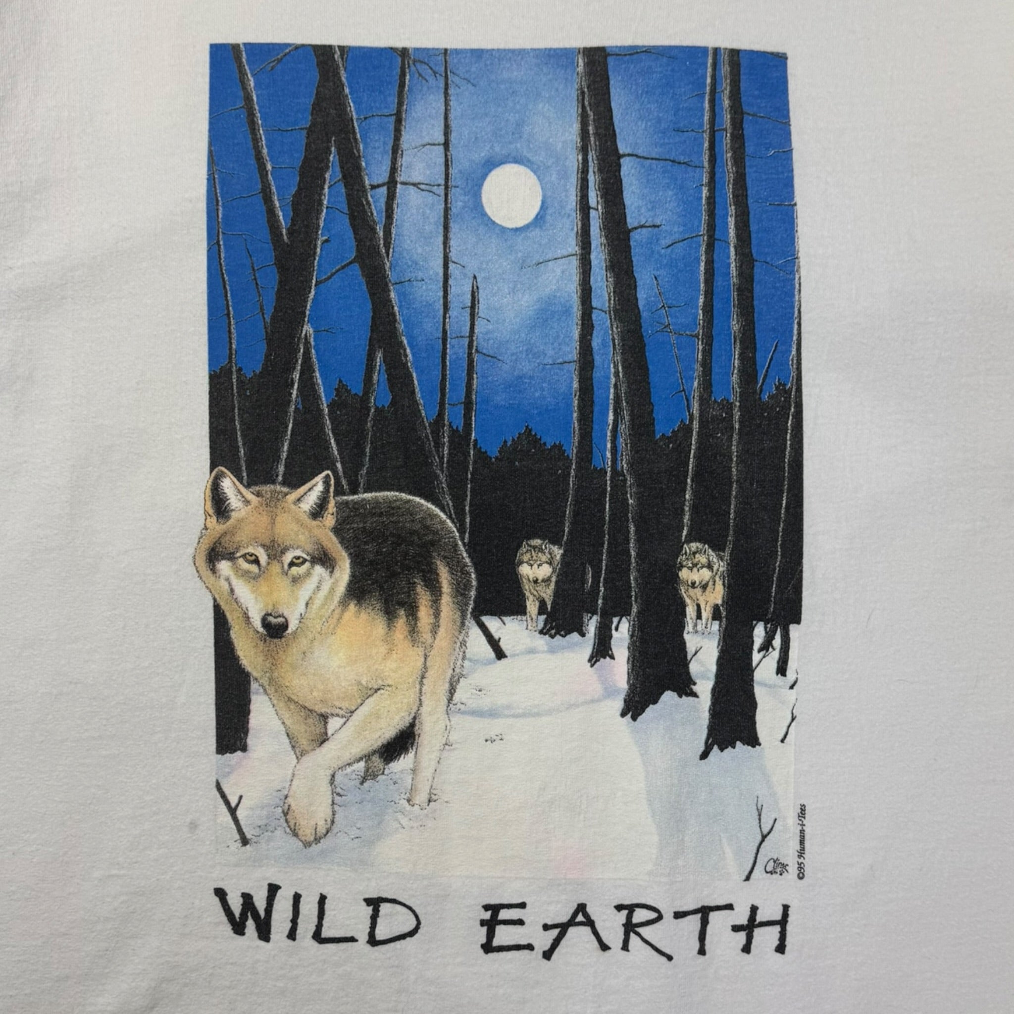 1995 Wild Earth Wolves In The Snow T-Shirt