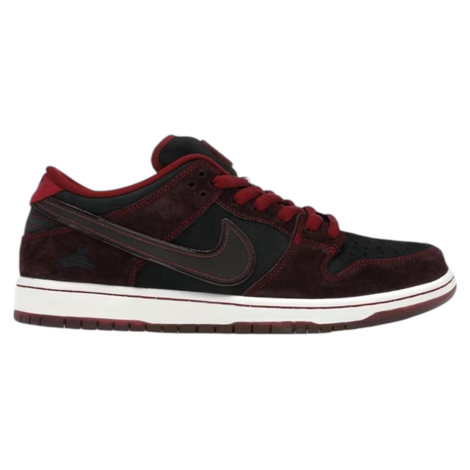 Nike SB Dunk Low Riot Skateshop