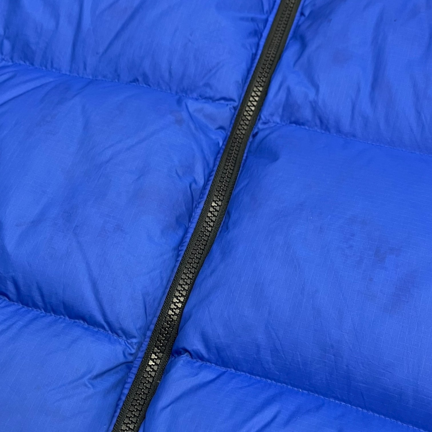 The North Face 700 Nuptse Royal/Black