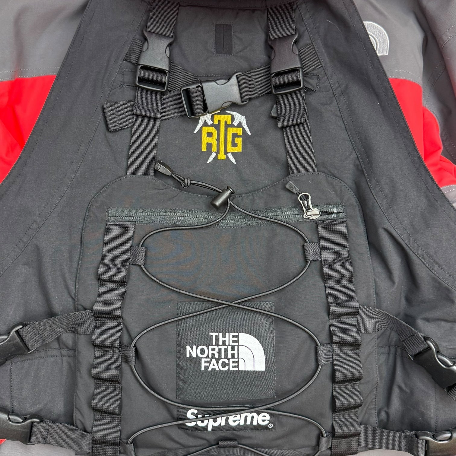 Supreme x The North Face RTG Jacket/Vest Bright Red