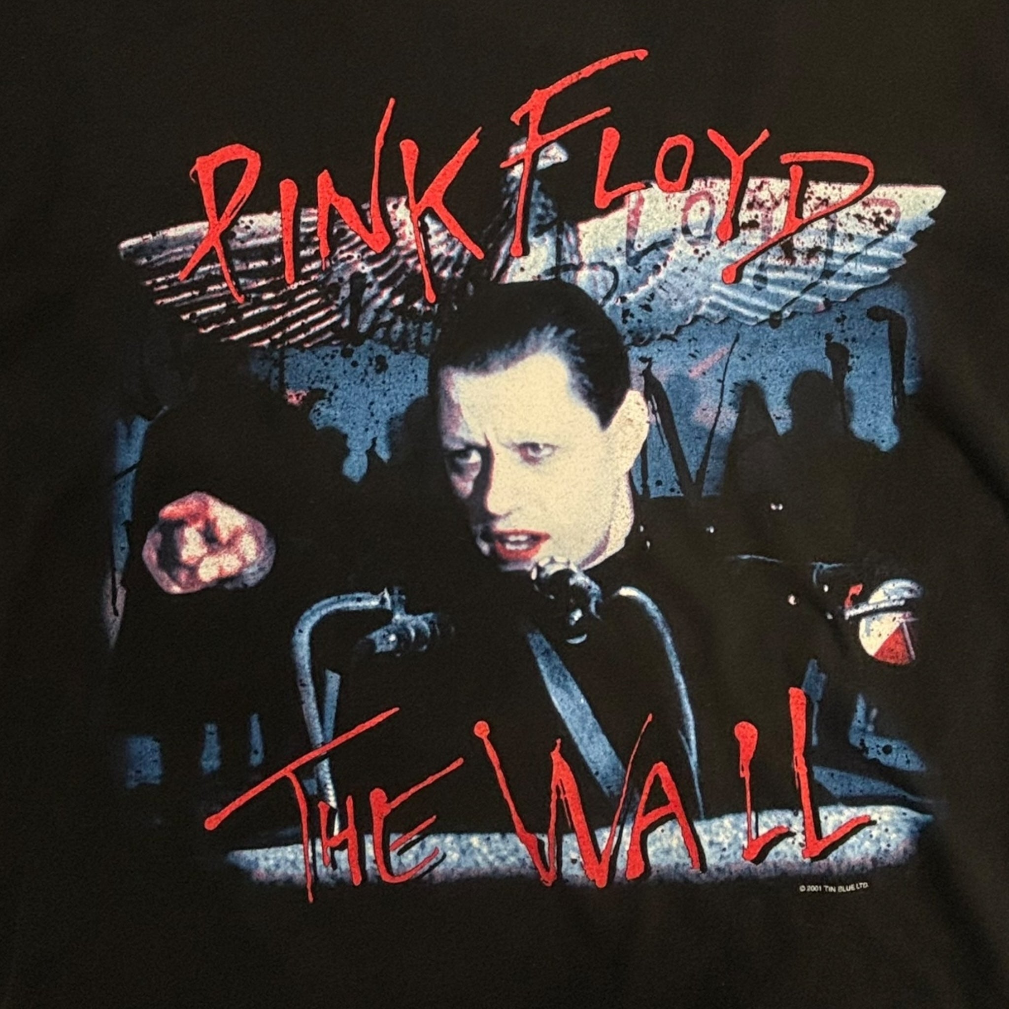 2001 Pink Floyd “The Wall” Band T-Shirt