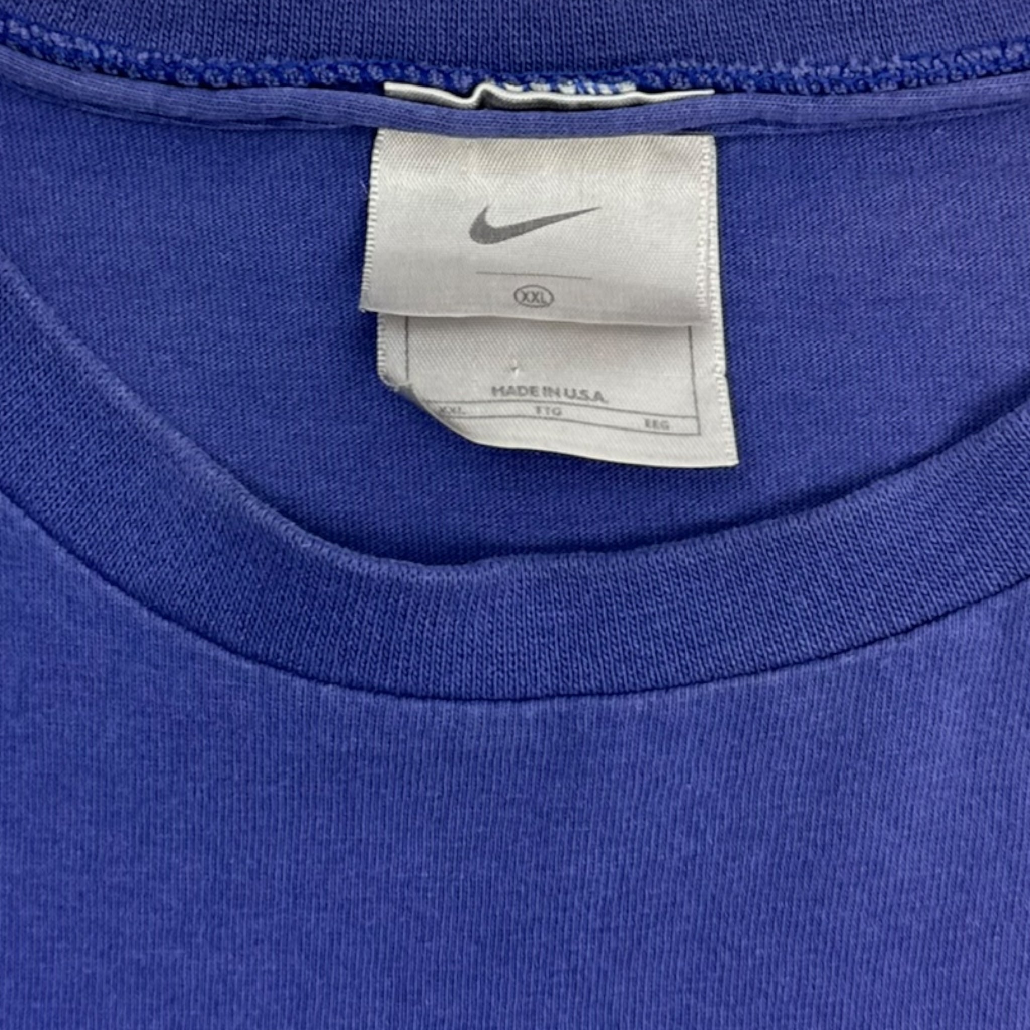 Vintage Nike Pocket Swoosh T-Shirt Purple