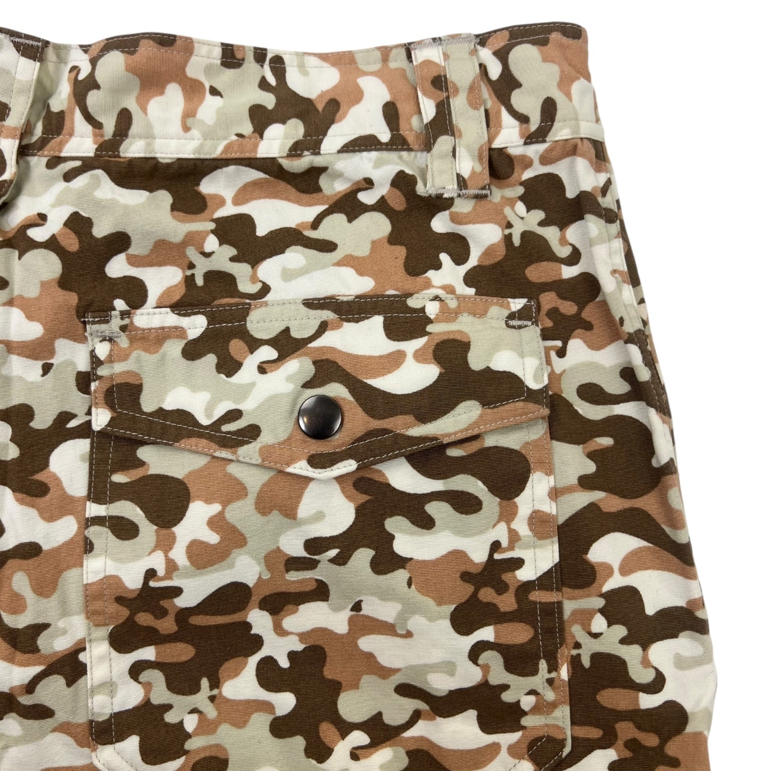 Vintage Moving Size 122 Camo Cargo Short