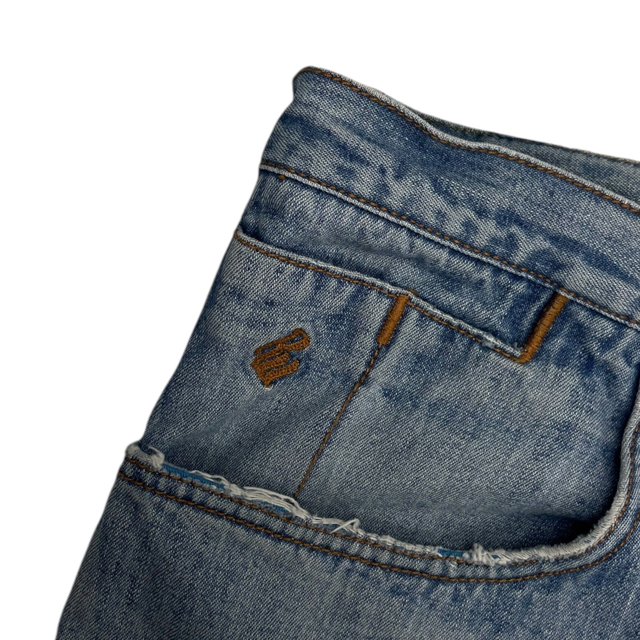 Vintage Y2K Rocawear Baggy Light Wash Denim Bottoms