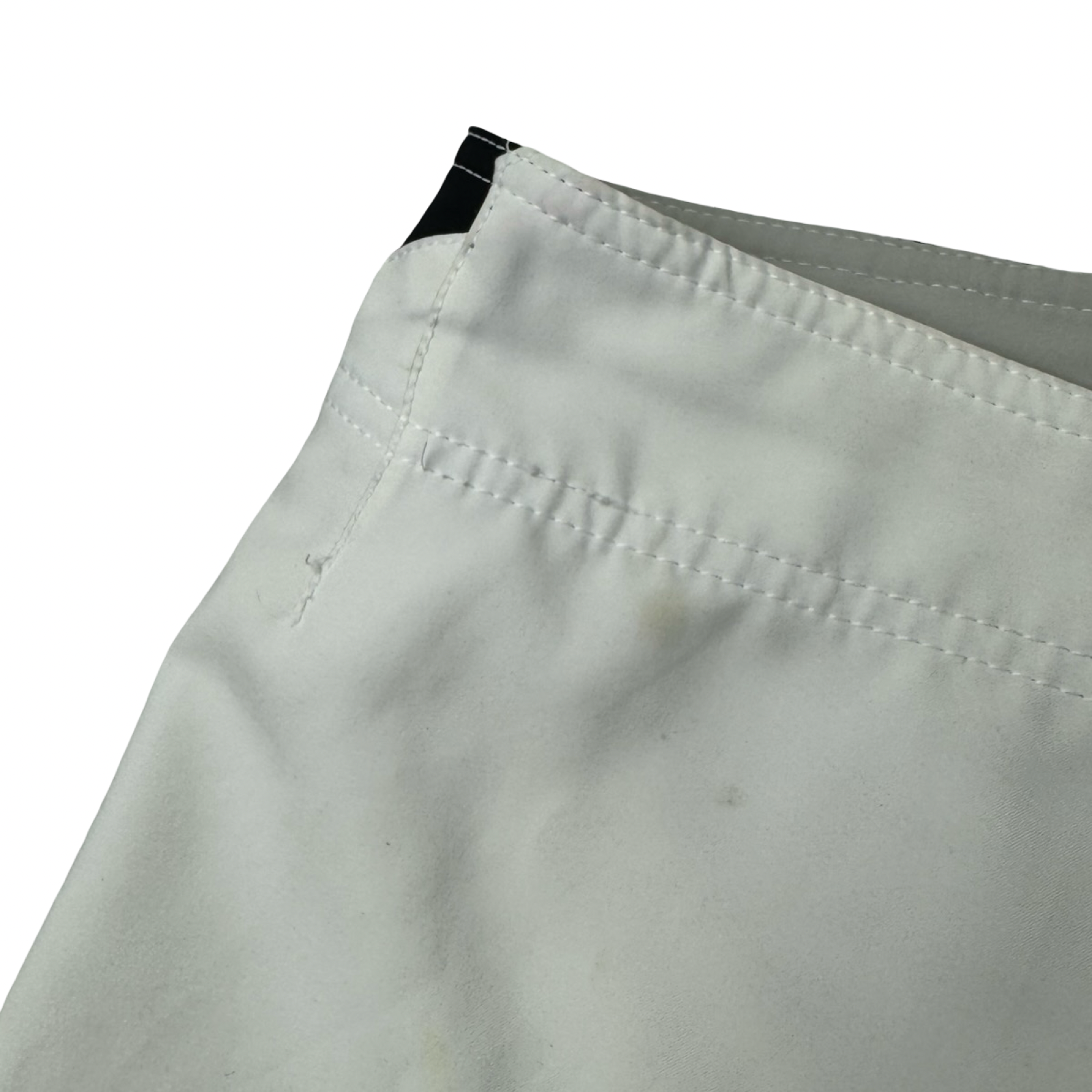 Vintage Y2K Quiksilver Cargo Board Shorts White