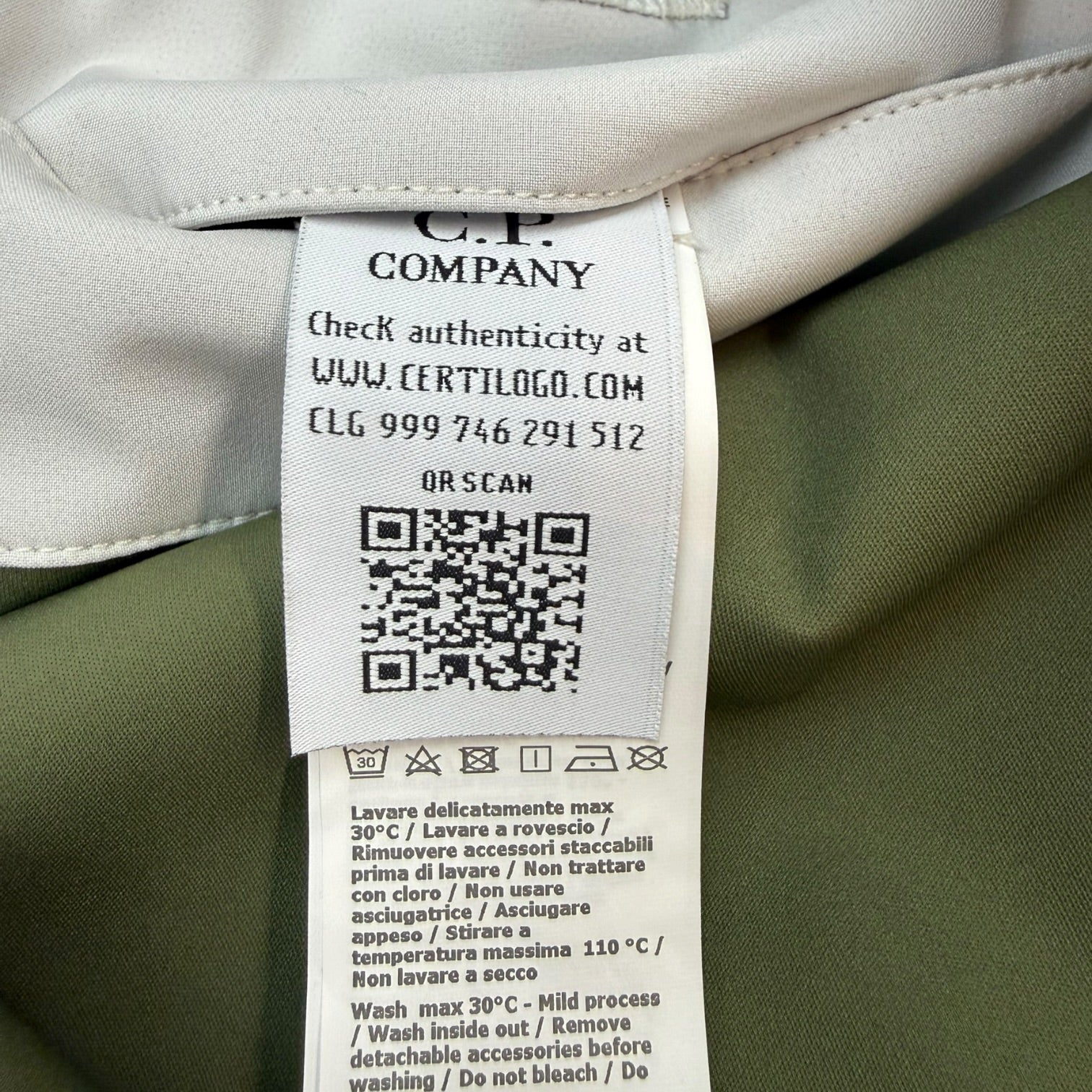 C.P. Company C.P. Shell Goggle Jacket White