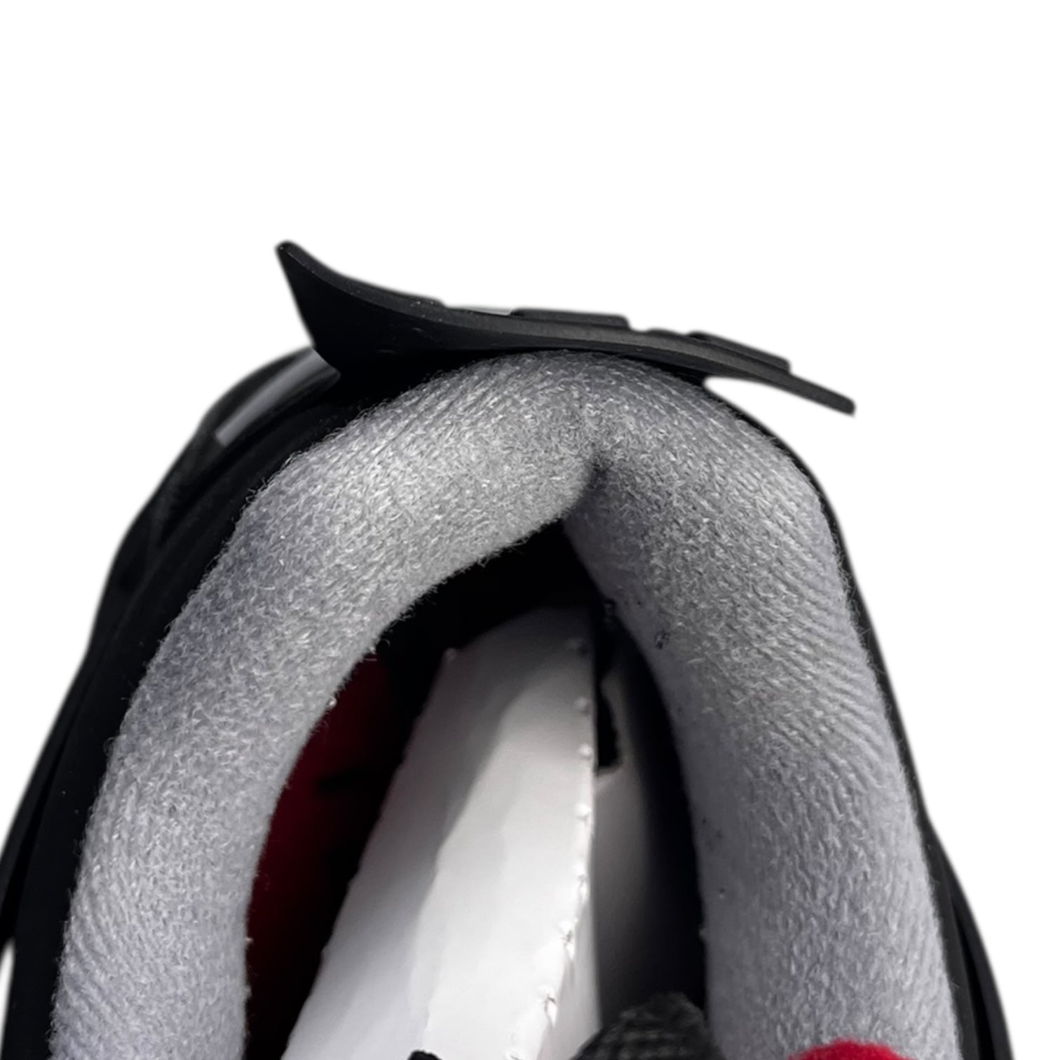 Jordan 4 Bred (2019) (Used)