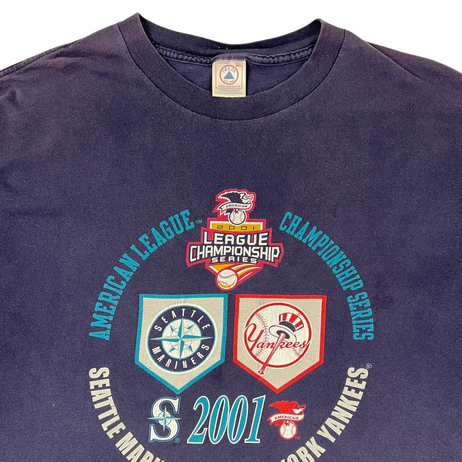 Vintage 2001 American League Championship Series Mariners x Yankees T-Shirt Navy