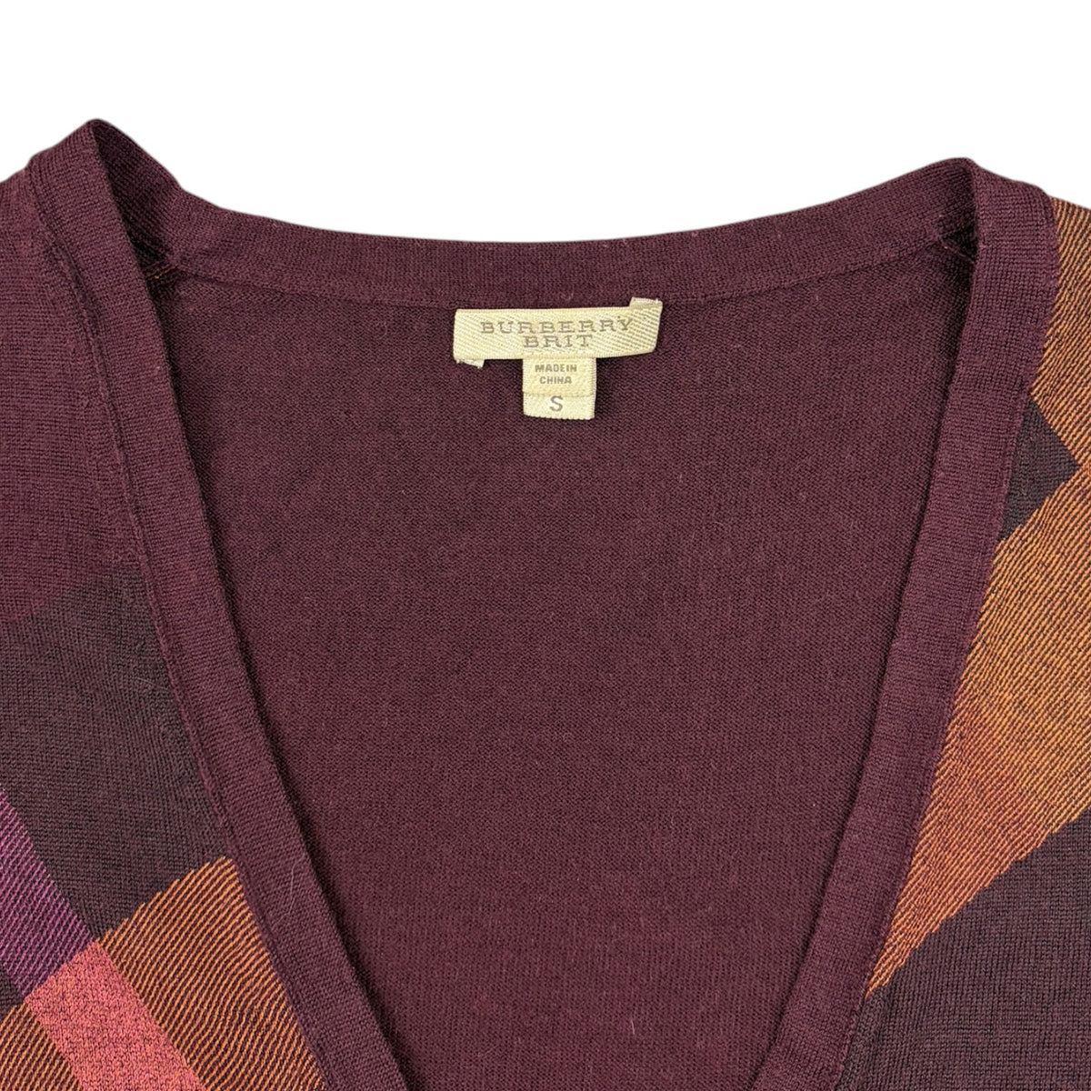 (W) Vintage Burberry Brit V-Neck Cardigan Plum