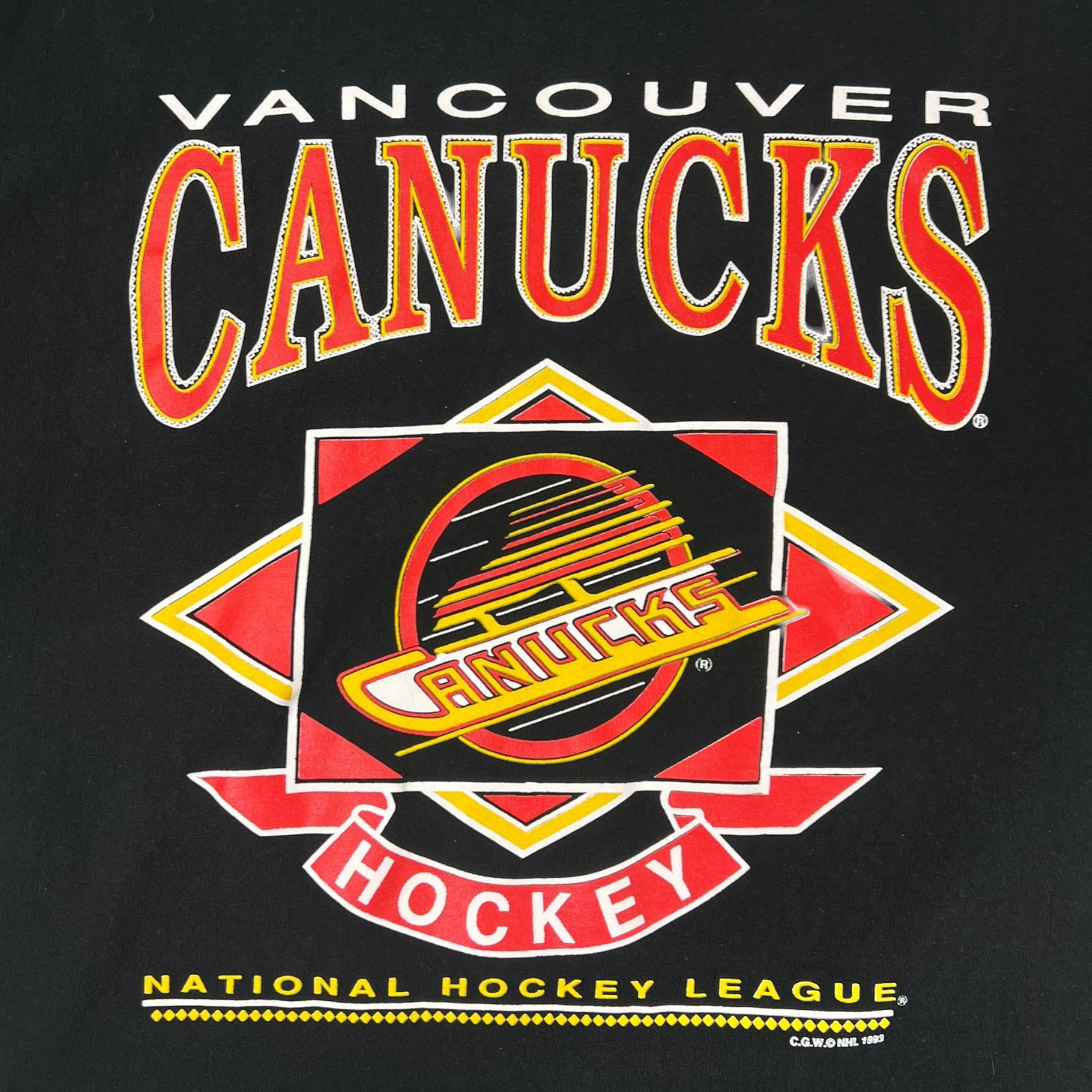 Vintage 1993 CGW Vancouver Canucks Graphic T-Shirt