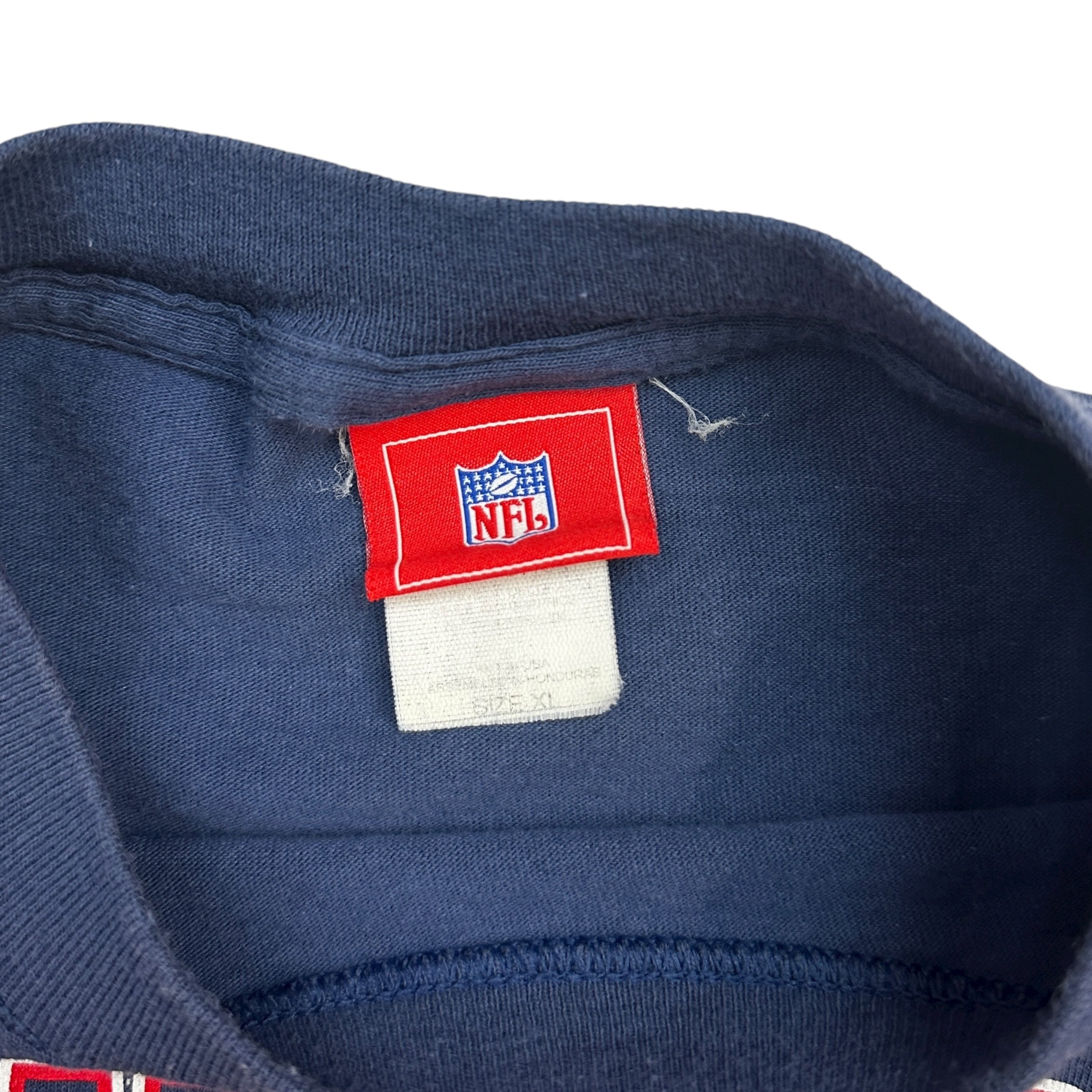 Vintage 2005 New England Patriots 2 In A Row Super Bowl Tee Navy