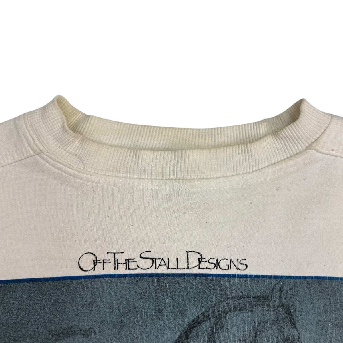 Vintage DaVinci Off The Stalls Designs Horse Crewneck White