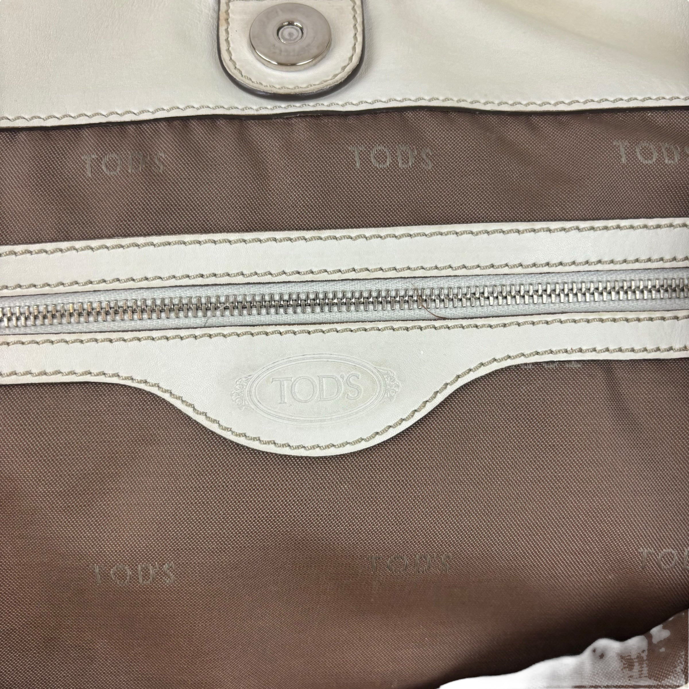 Tod’s Leather Shopping Tote White