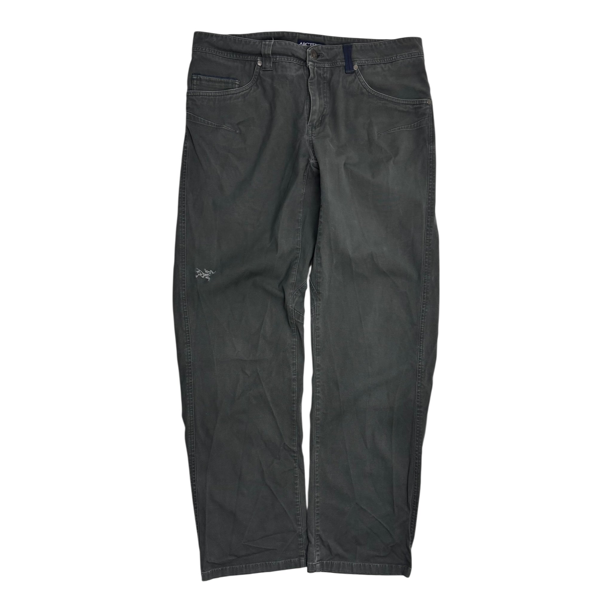 Vintage Arc’teryx Dark Green Bottoms