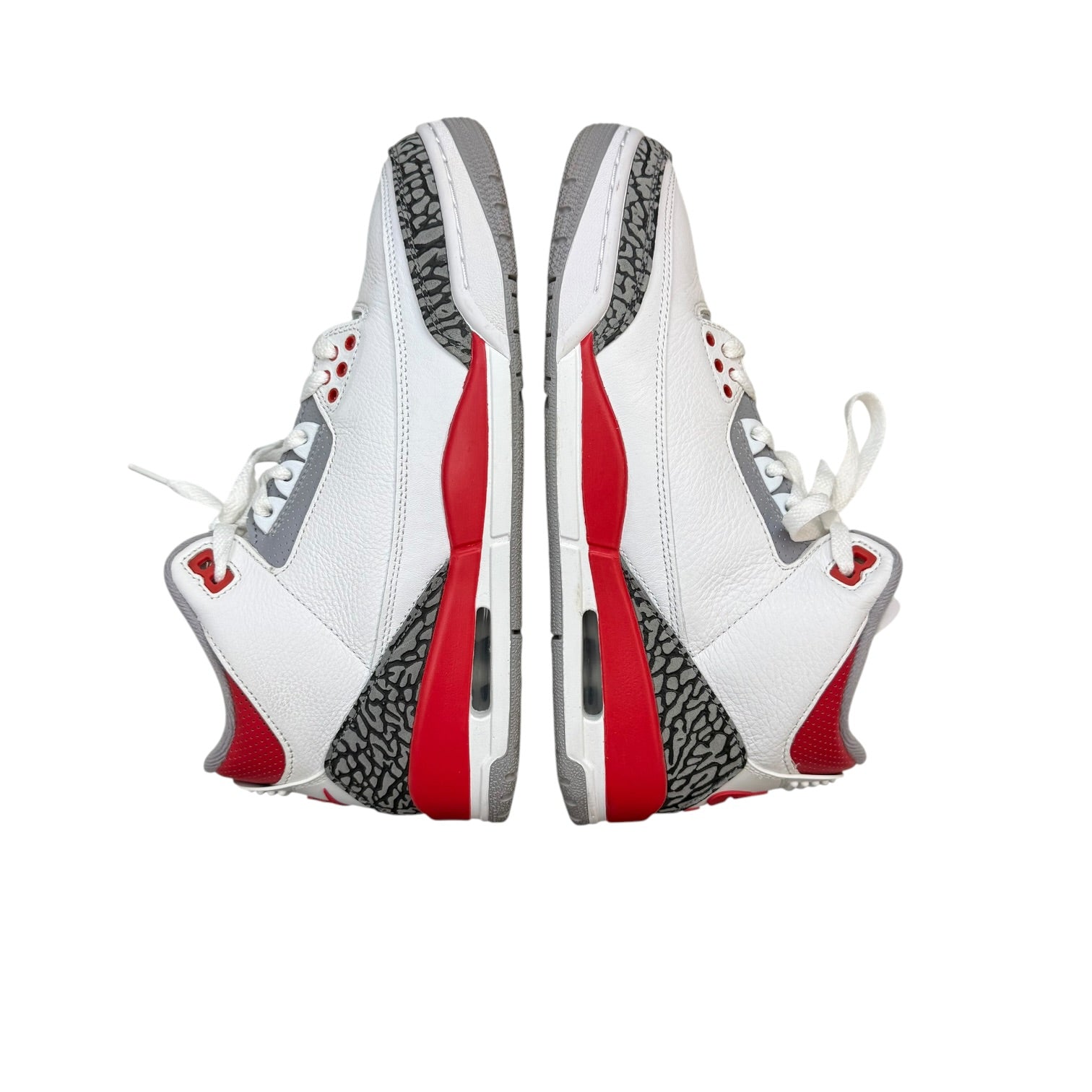 Jordan 3 Retro Fire Red (2022) (Used)