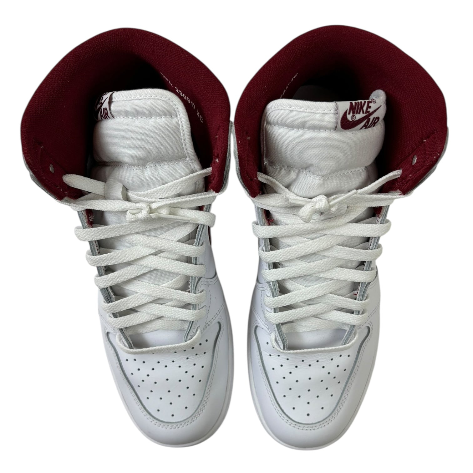 Jordan 1 Retro High ‘85 OG Metallic Burgundy (Used)