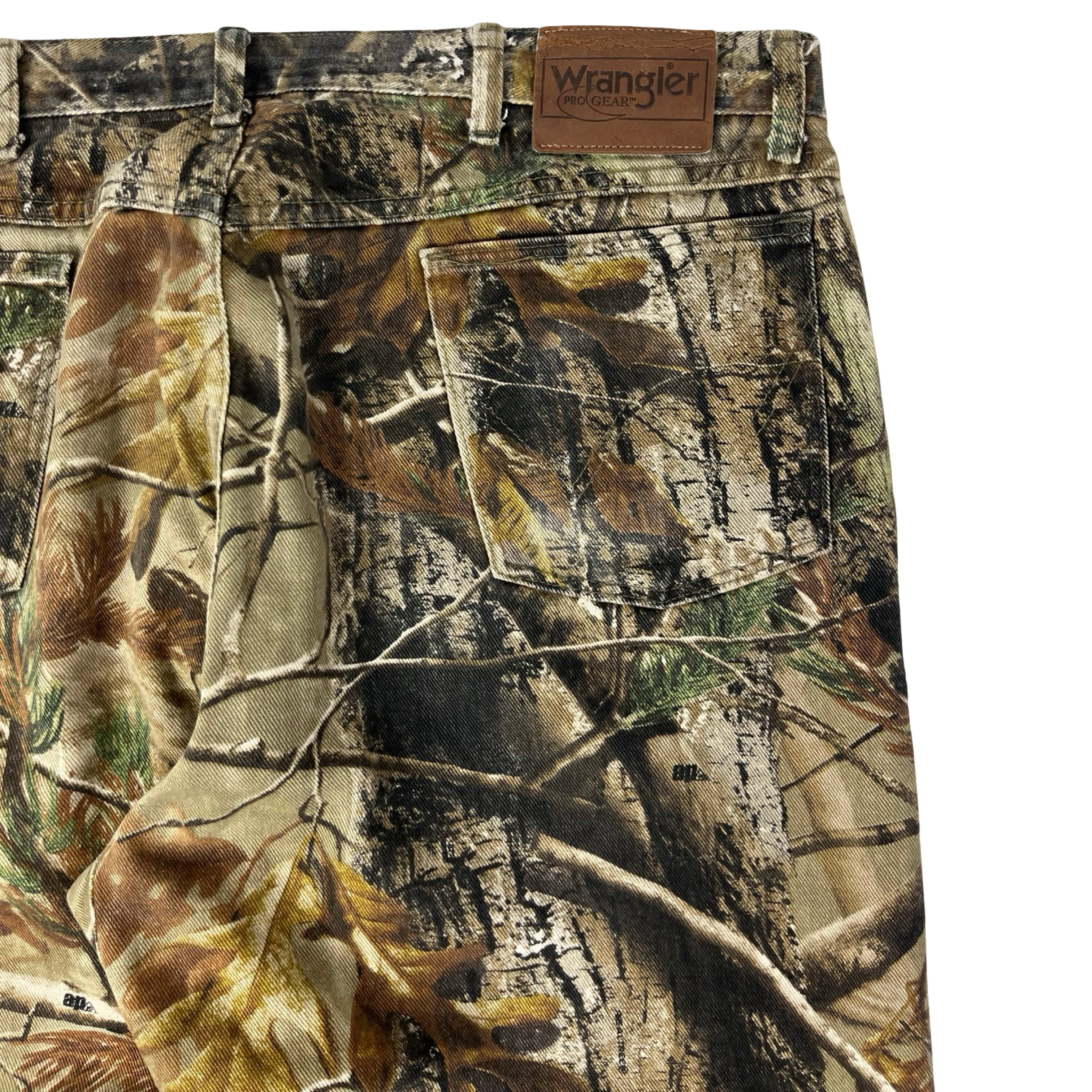 Vintage Wrangler Real Tree Carpenter Pants