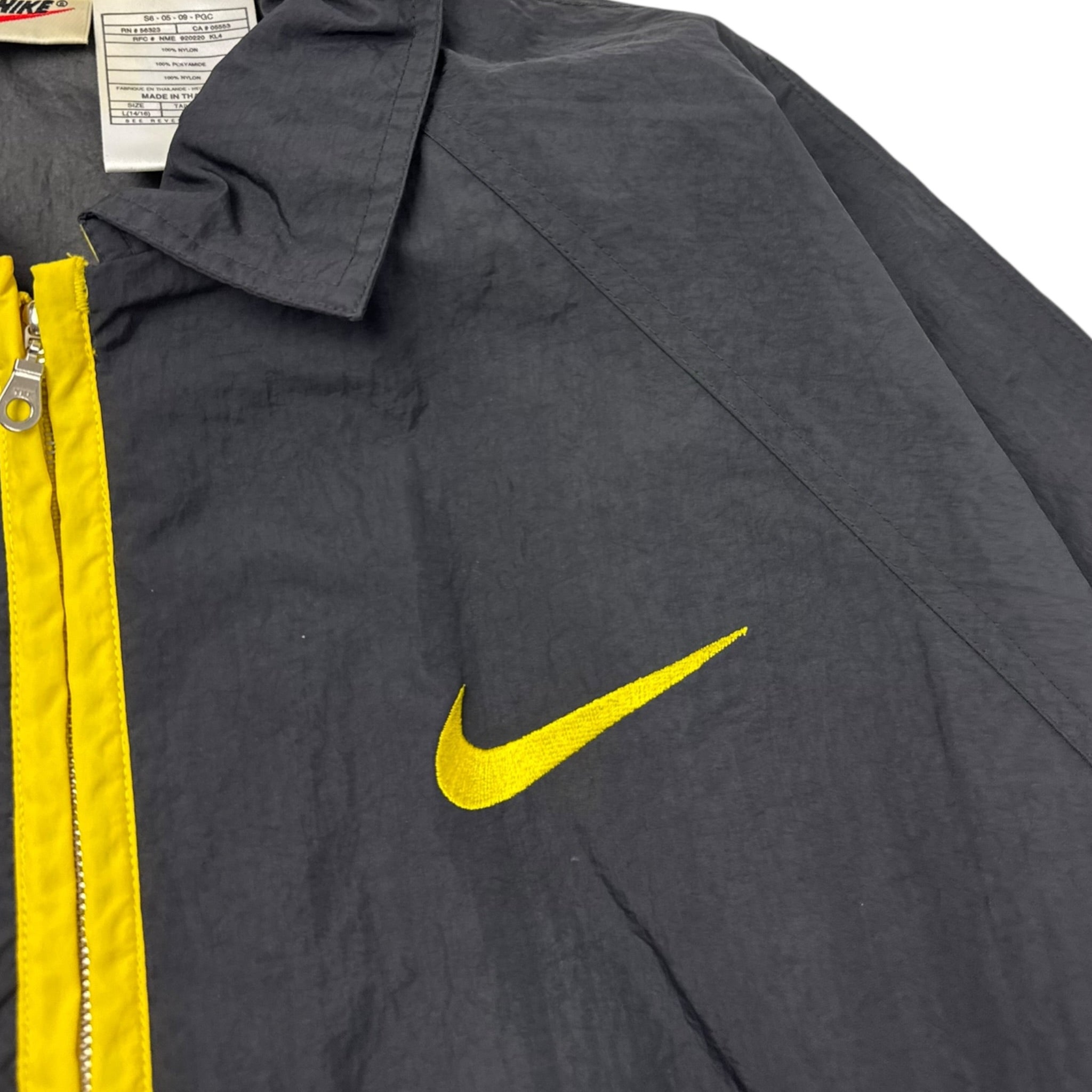 Vintage Nike Big Swoosh Windbreaker