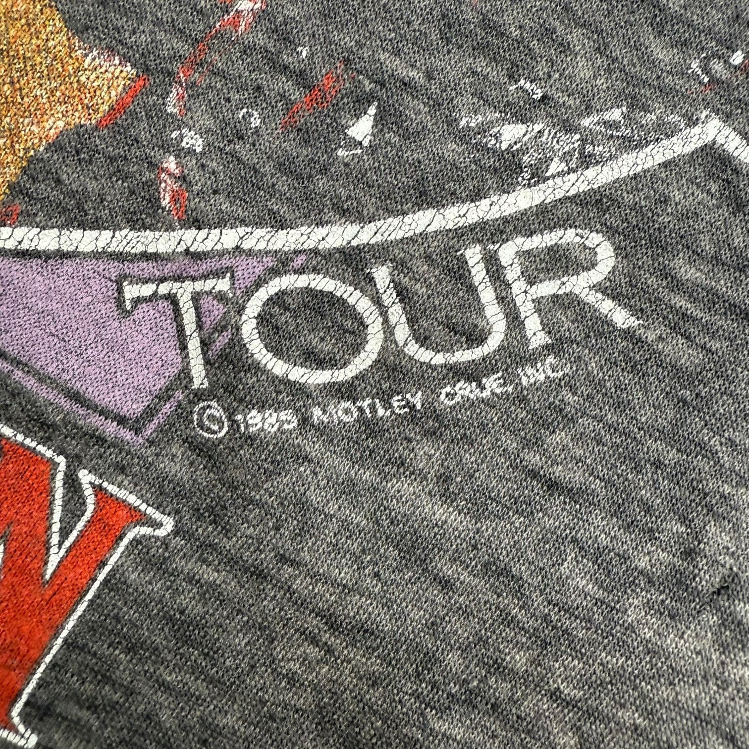 1985 Motley Crue Theatre Of Pain World Tour Tee Faded Black