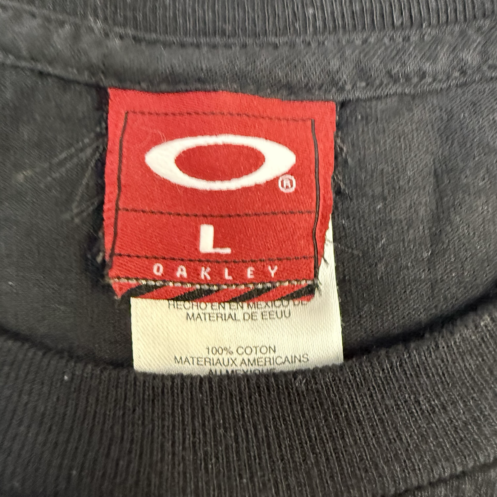 Vintage Oakley Tee Black
