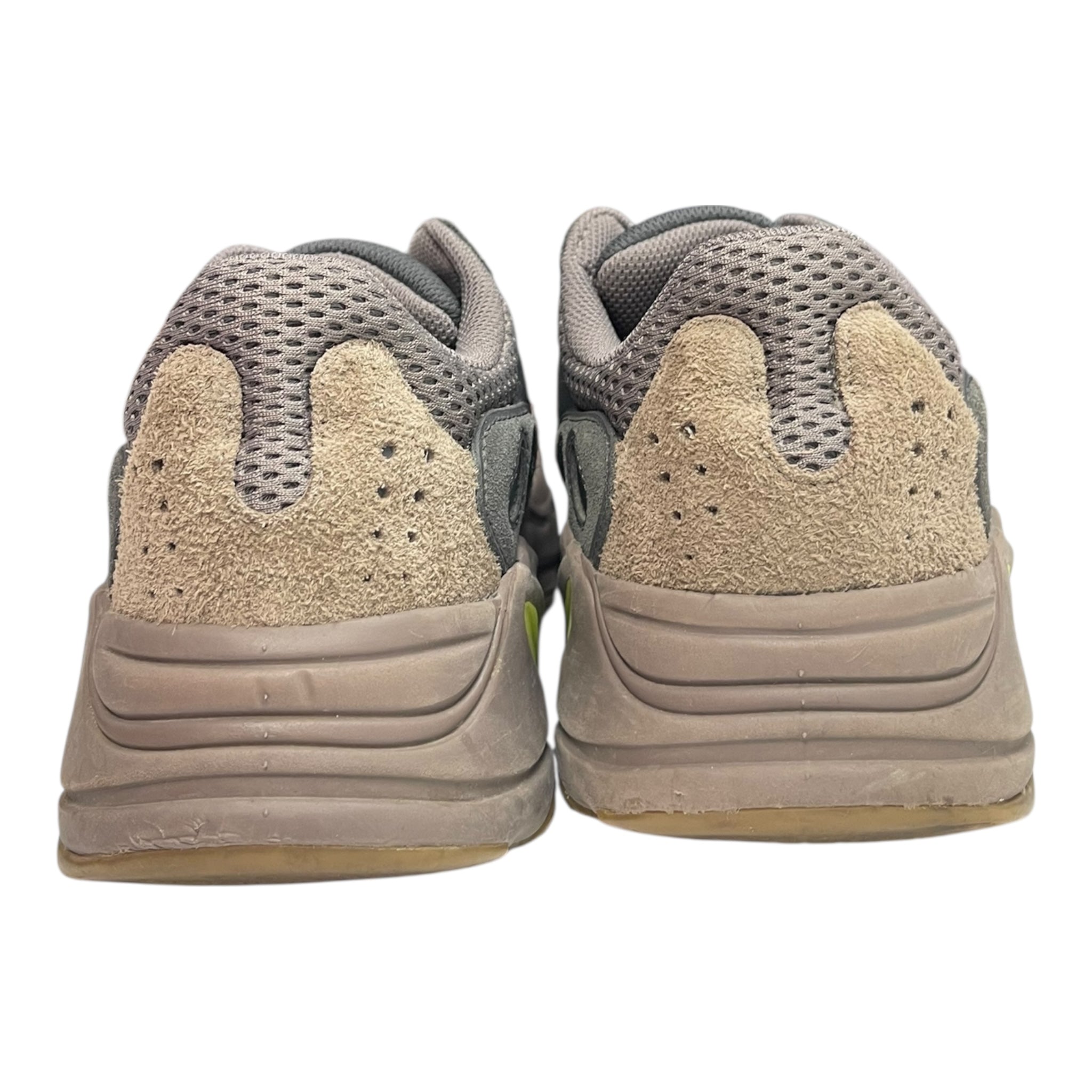 Yeezy Boost 700 Mauve (Used)