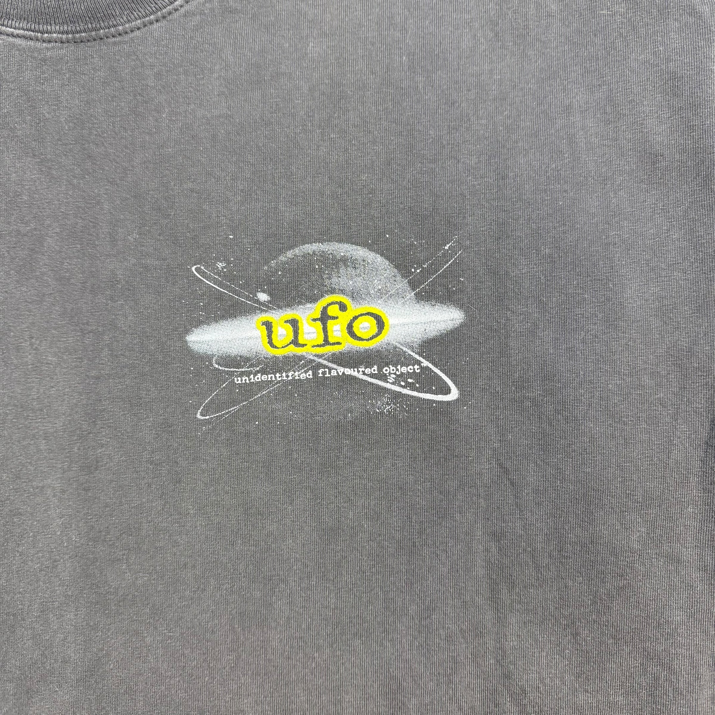 Vintage UFO Unidentified Flavoured Object Tee Black