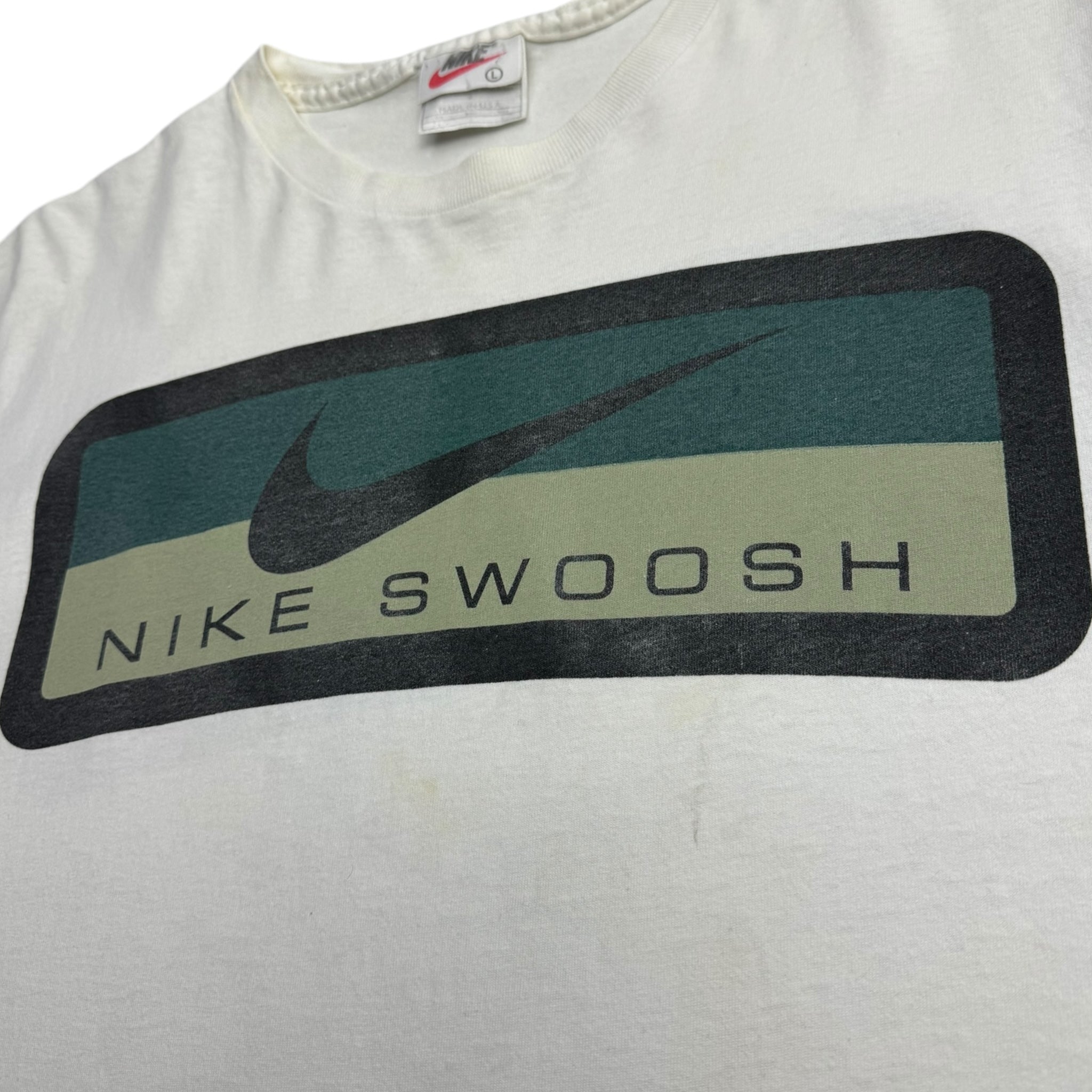 Vintage Y2K Nike Swoosh T-Shirt White