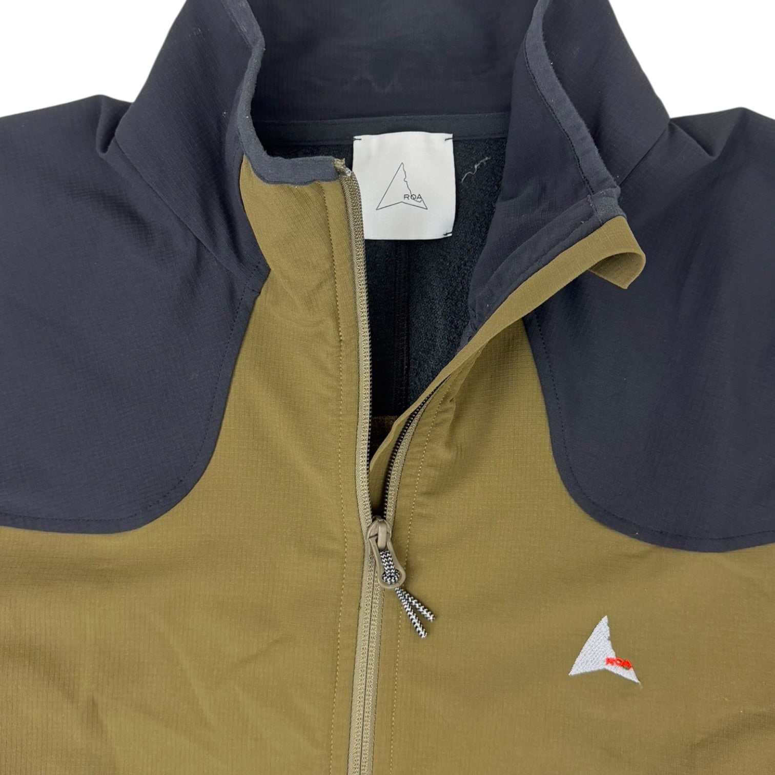 ROA Softshell Zip-Up Jacket Dark Olive