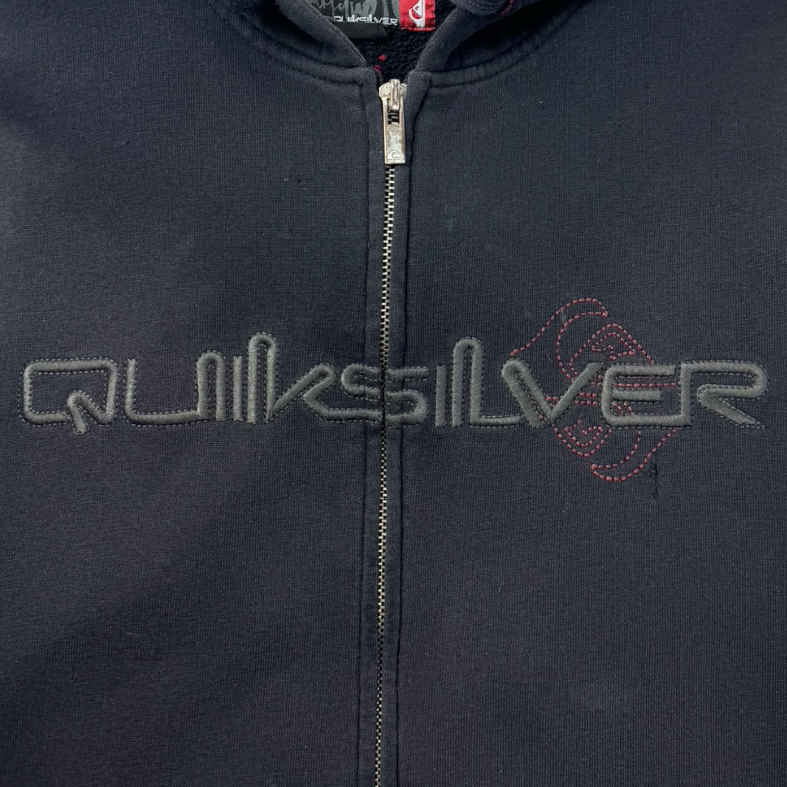 Vintage Y2K Quiksilver Surf Embroidered Zip Up Hoodie
