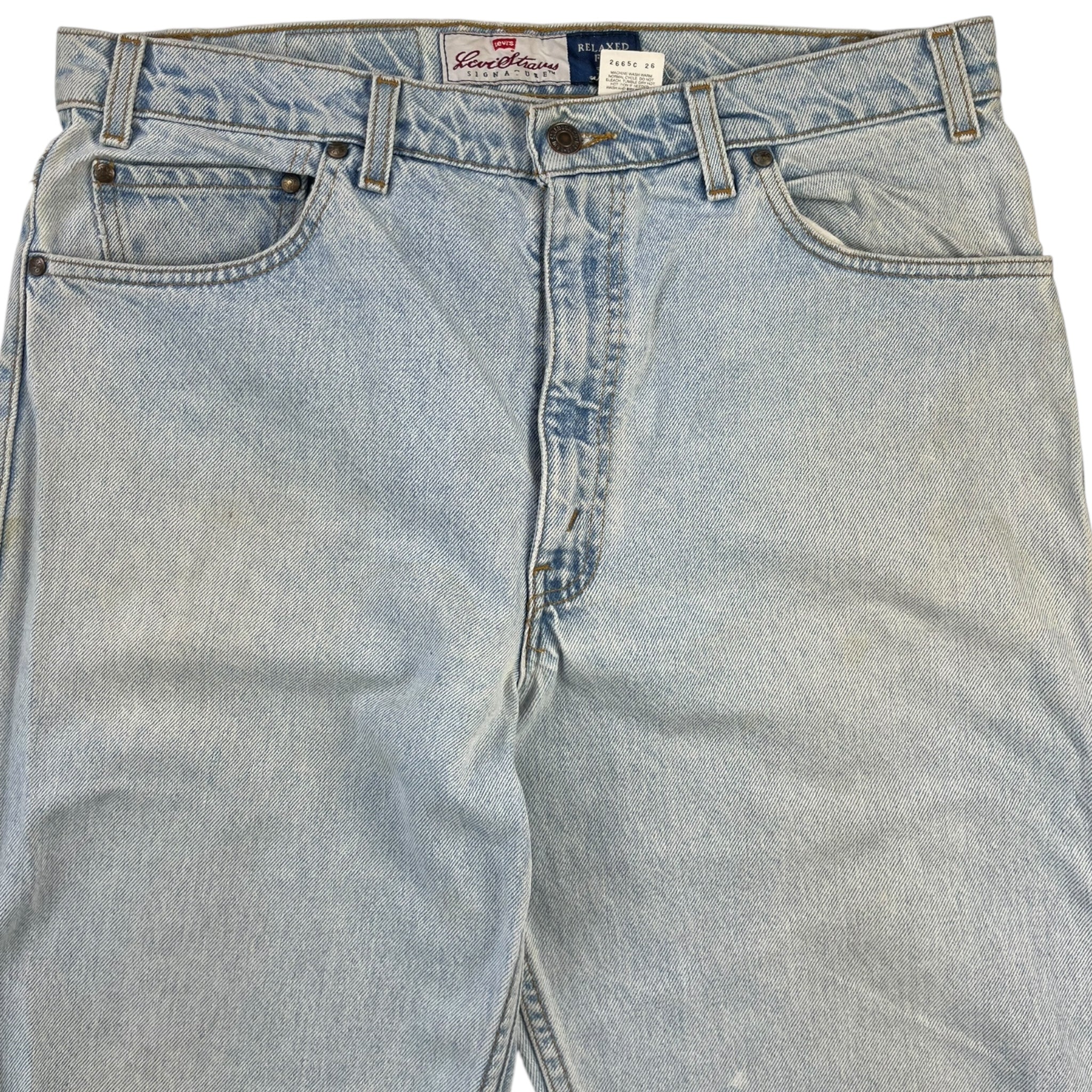 Vintage Levi’s 540 Light Wash Relaxed Fit Denim