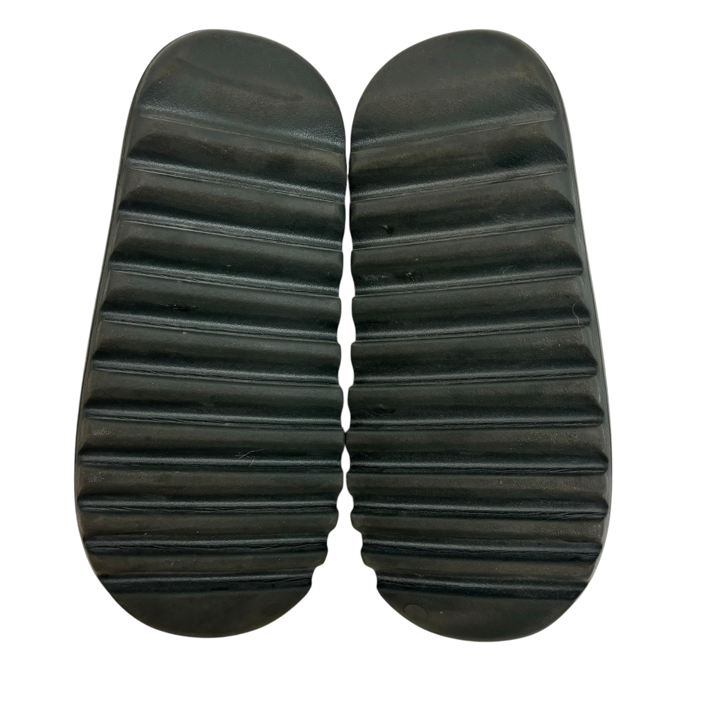 Yeezy Slide Dark Onyx (Used)