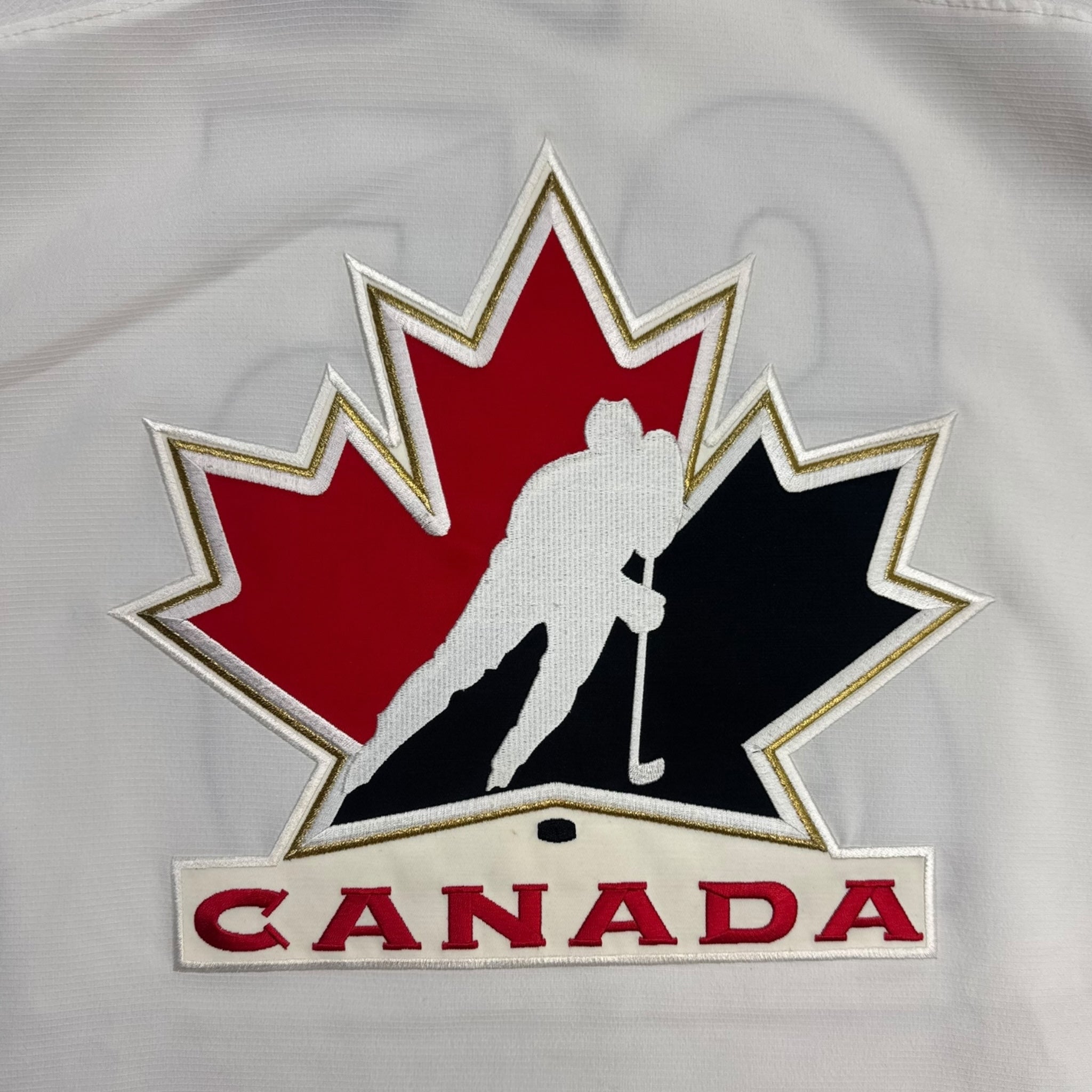 Vintage NWT Nike Team Canada Cam Barker NHL Jersey