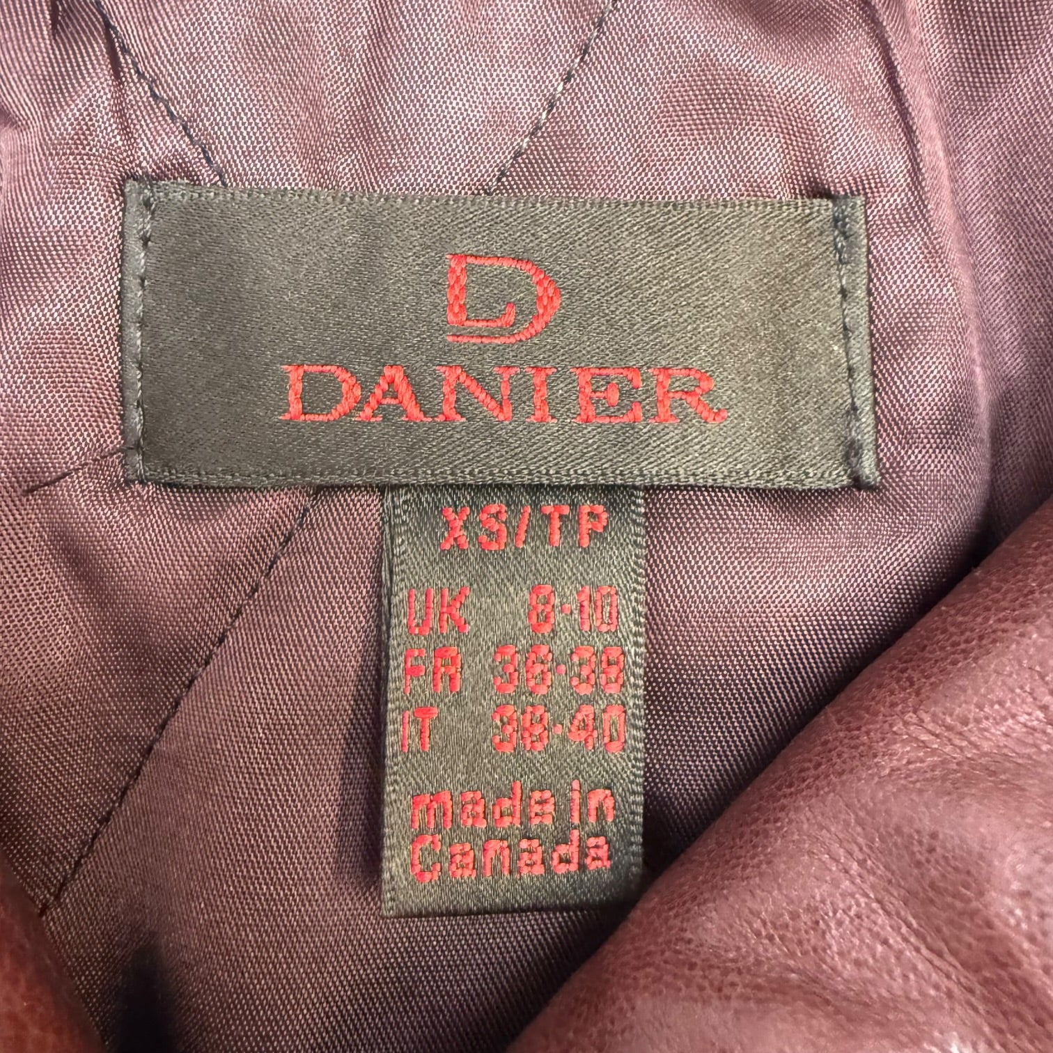 (W) Vintage Danier Leather Long Coat Dark Red