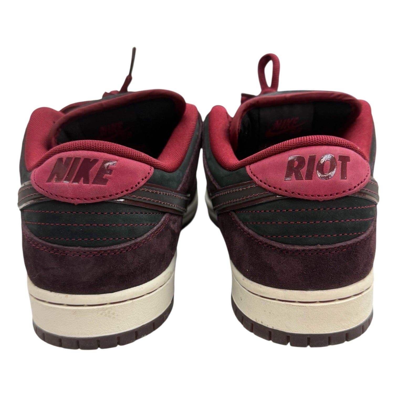 Nike SB Dunk Low Riot Skateshop (Used)